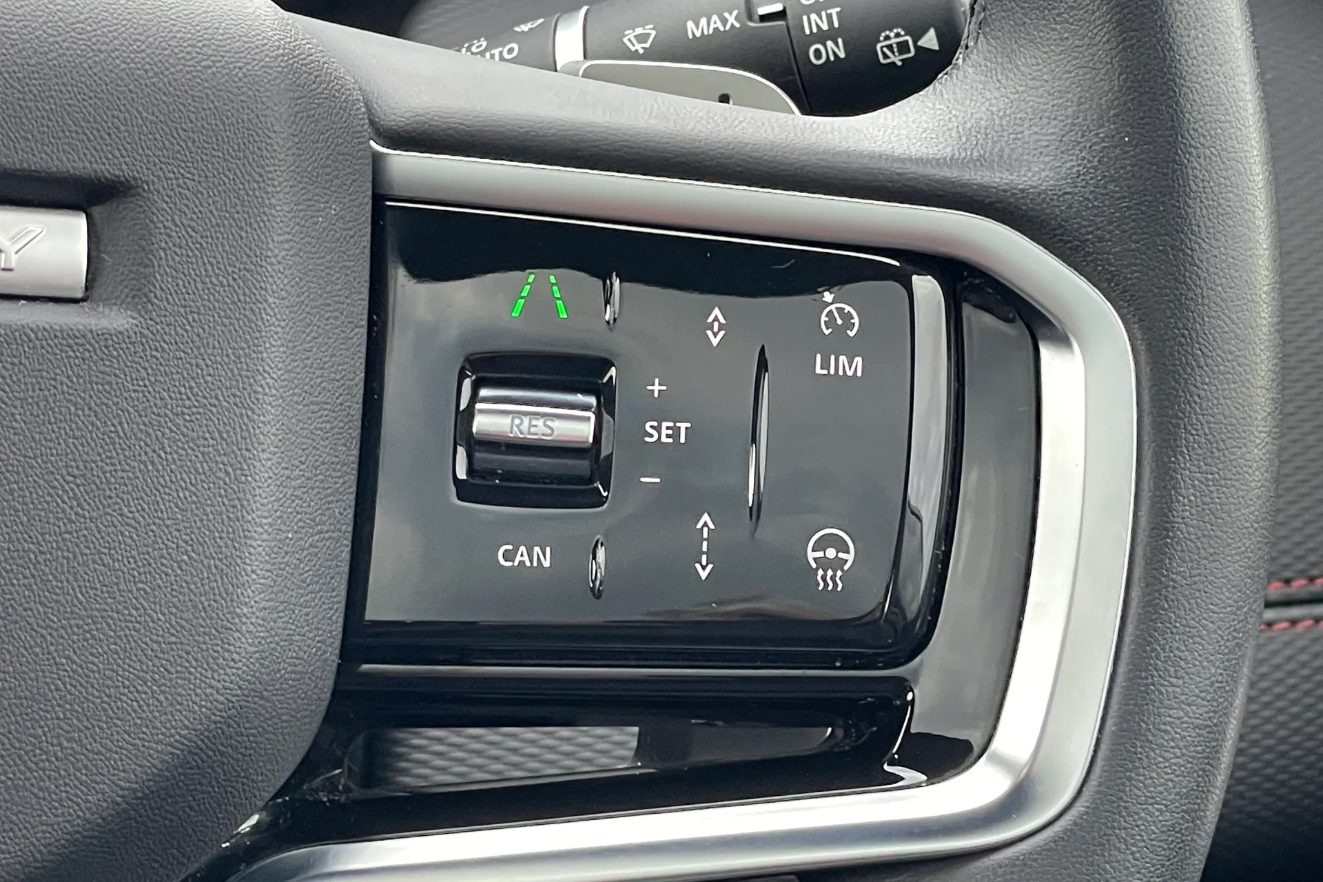 LAND ROVER DISCOVERY SPORT thumbnail image number 56