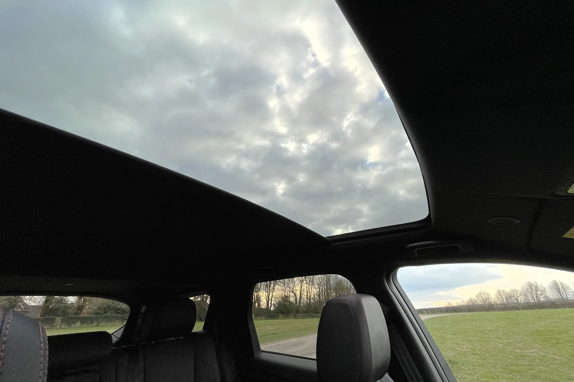 LAND ROVER DISCOVERY SPORT thumbnail image number 63