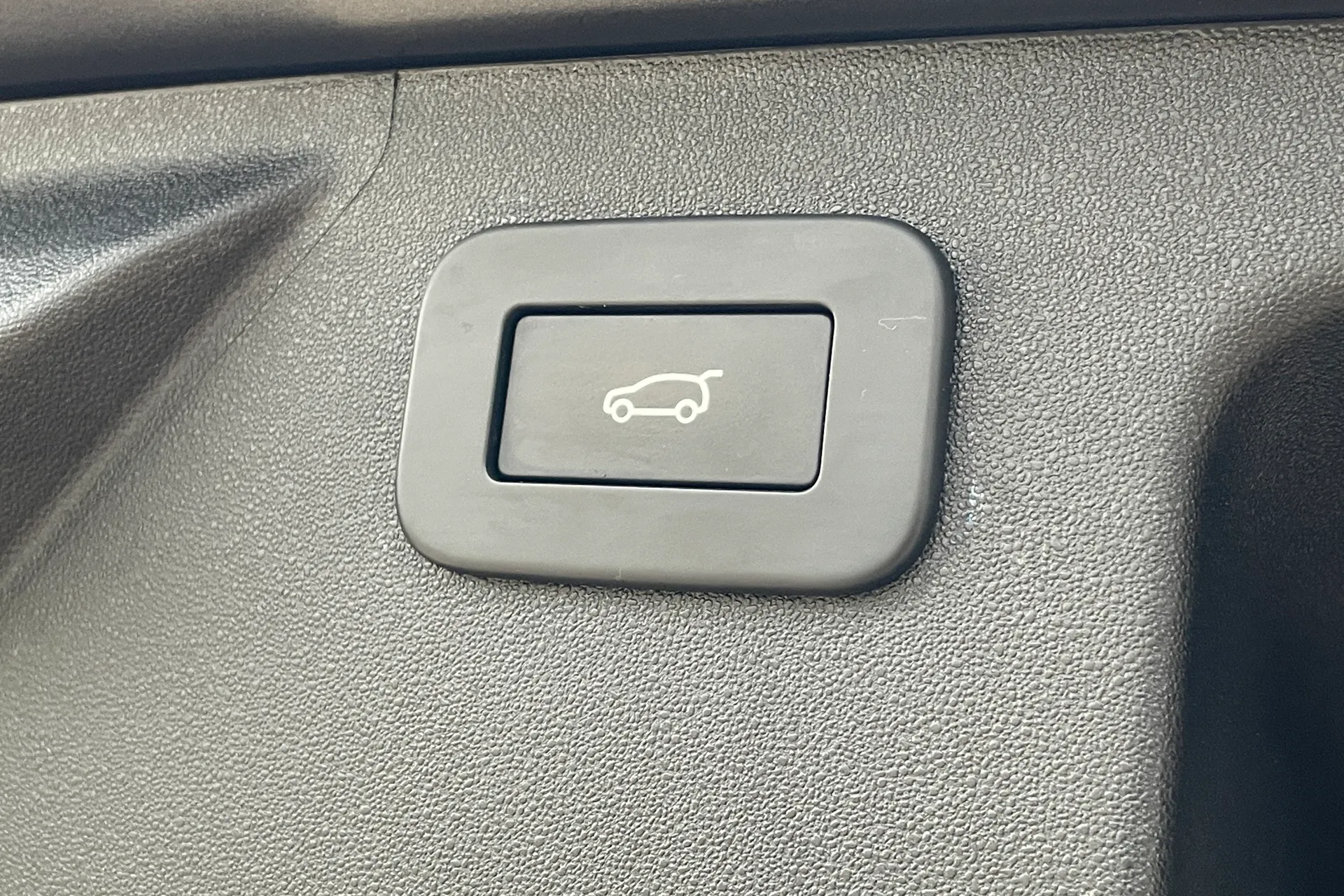 LAND ROVER DISCOVERY SPORT thumbnail image number 36