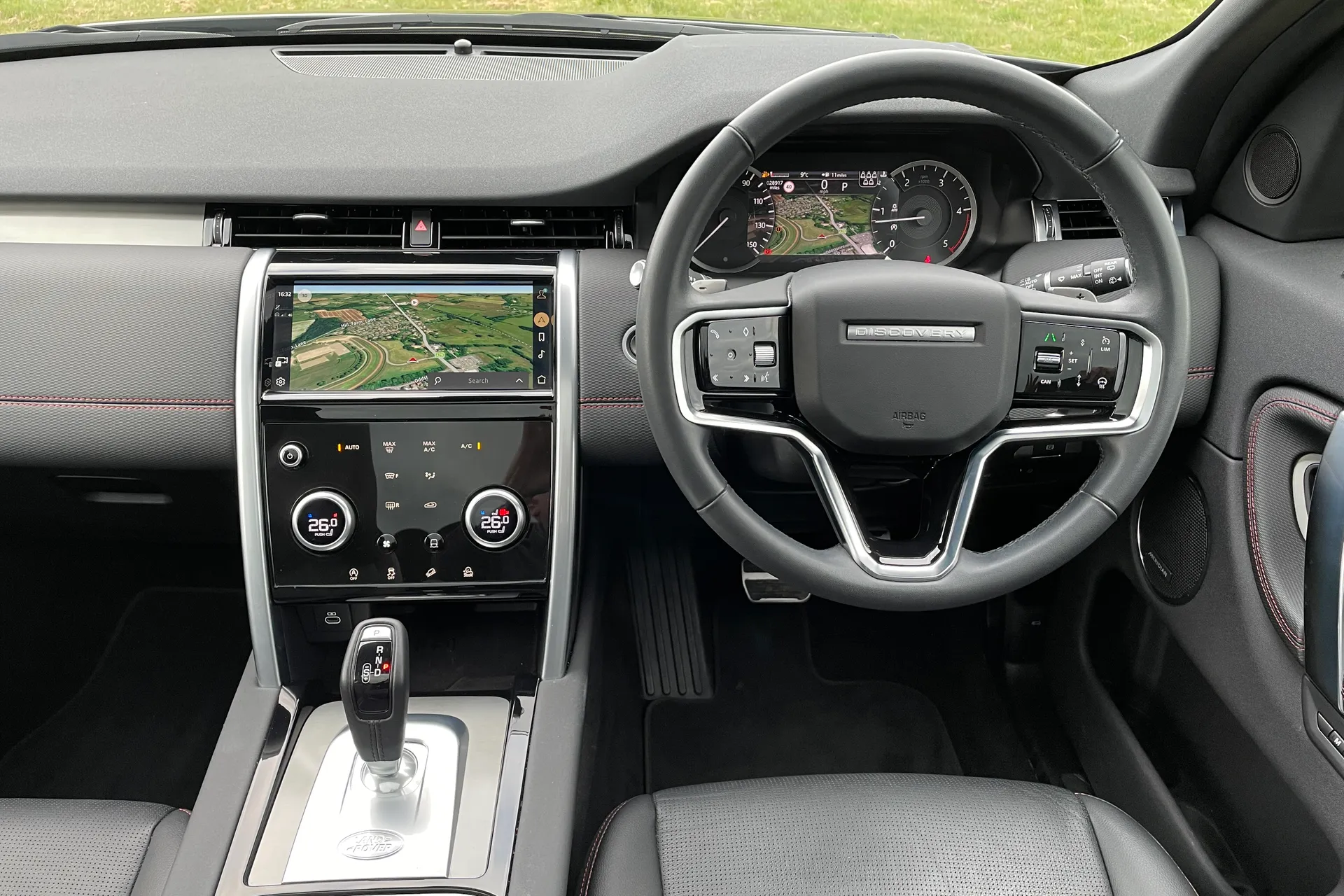 LAND ROVER DISCOVERY SPORT thumbnail image number 51