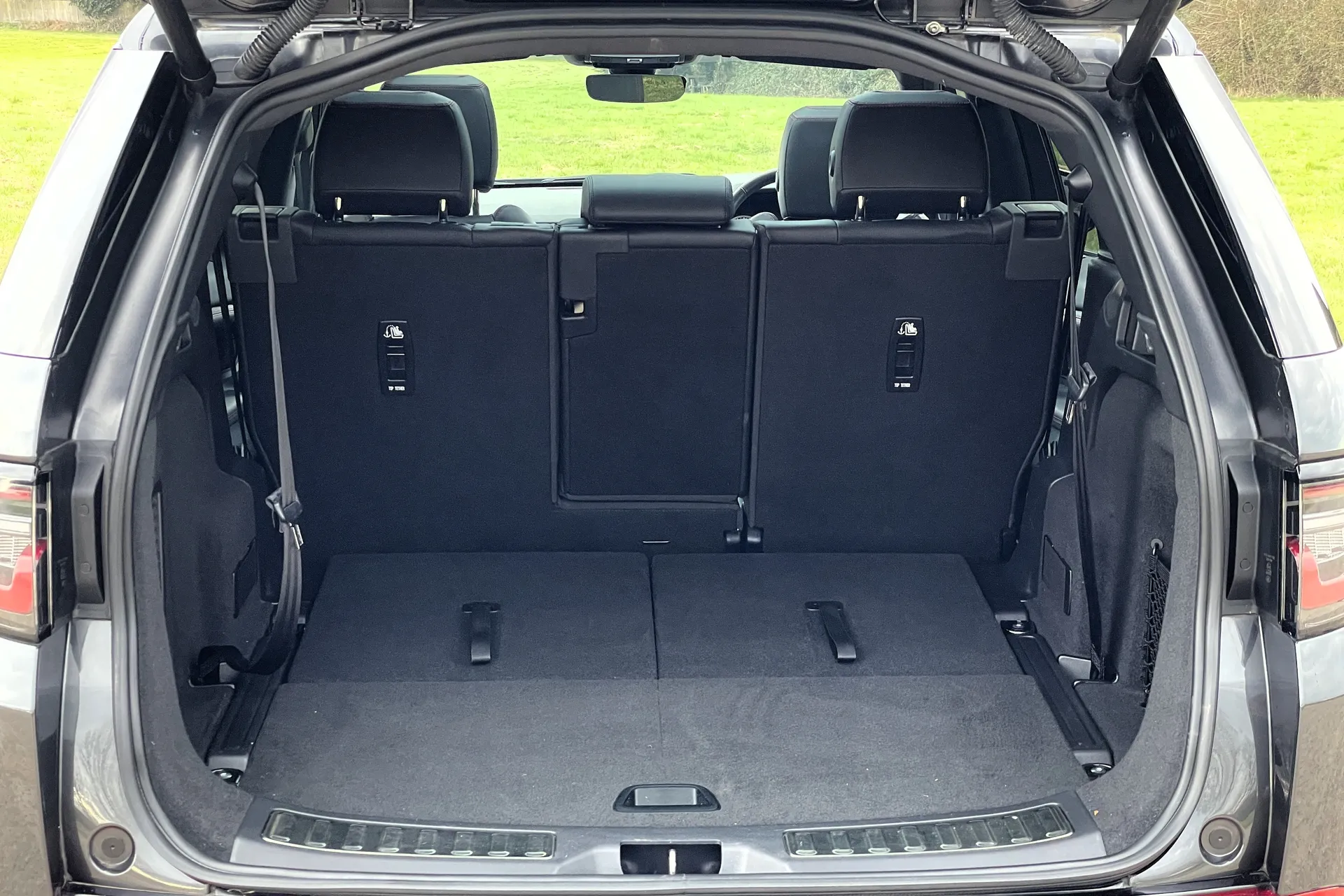 LAND ROVER DISCOVERY SPORT thumbnail image number 35