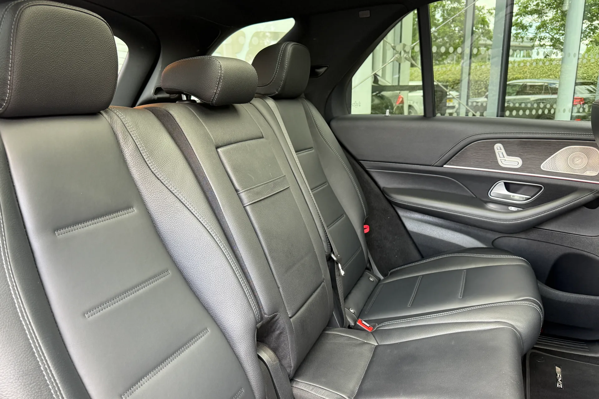 MERCEDES-BENZ GLE thumbnail image number 36