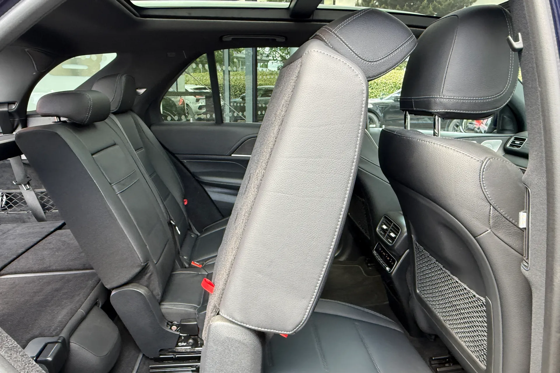 MERCEDES-BENZ GLE thumbnail image number 43