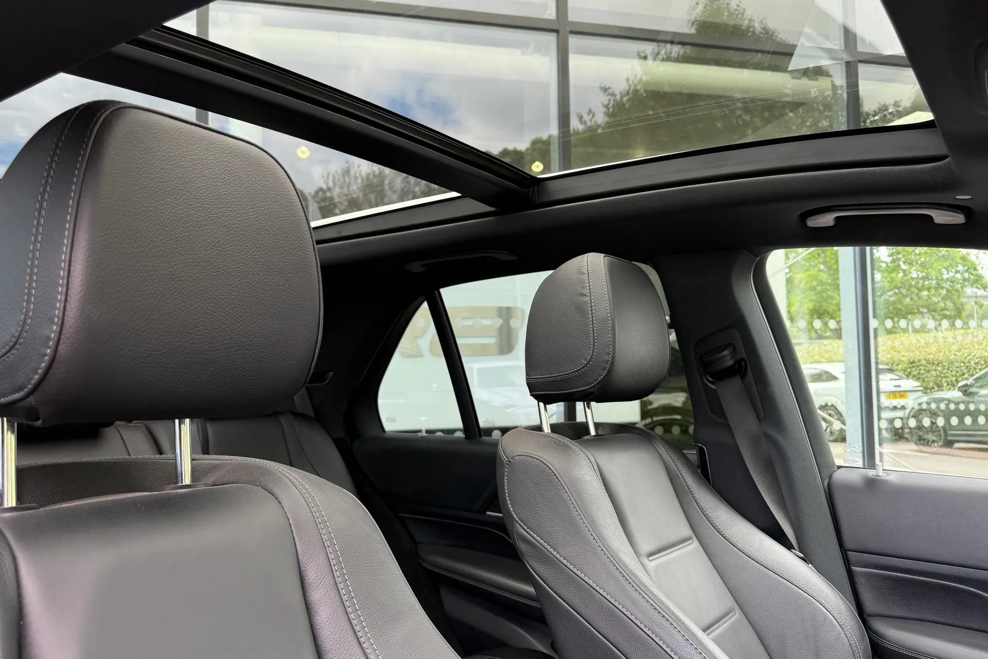 MERCEDES-BENZ GLE thumbnail image number 13