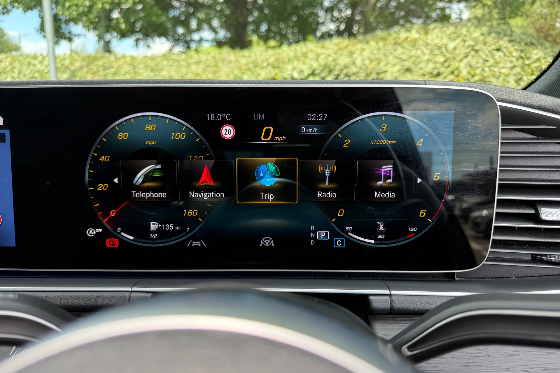MERCEDES-BENZ GLE thumbnail image number 35
