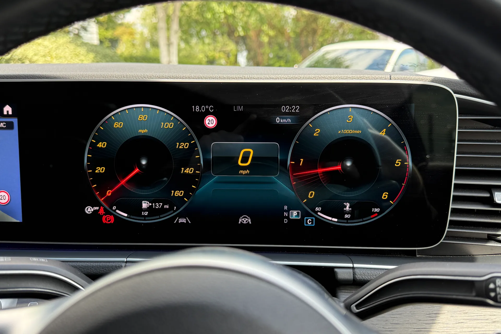 MERCEDES-BENZ GLE thumbnail image number 48