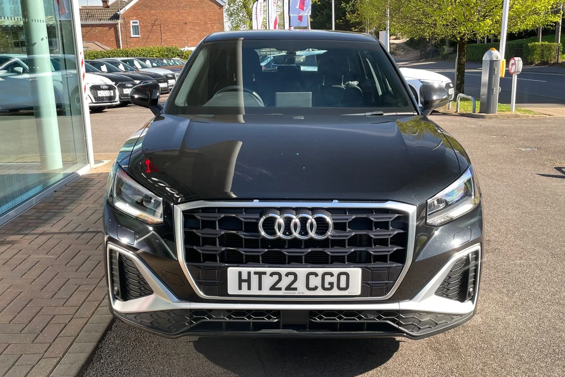 Audi Q2 thumbnail image number 10