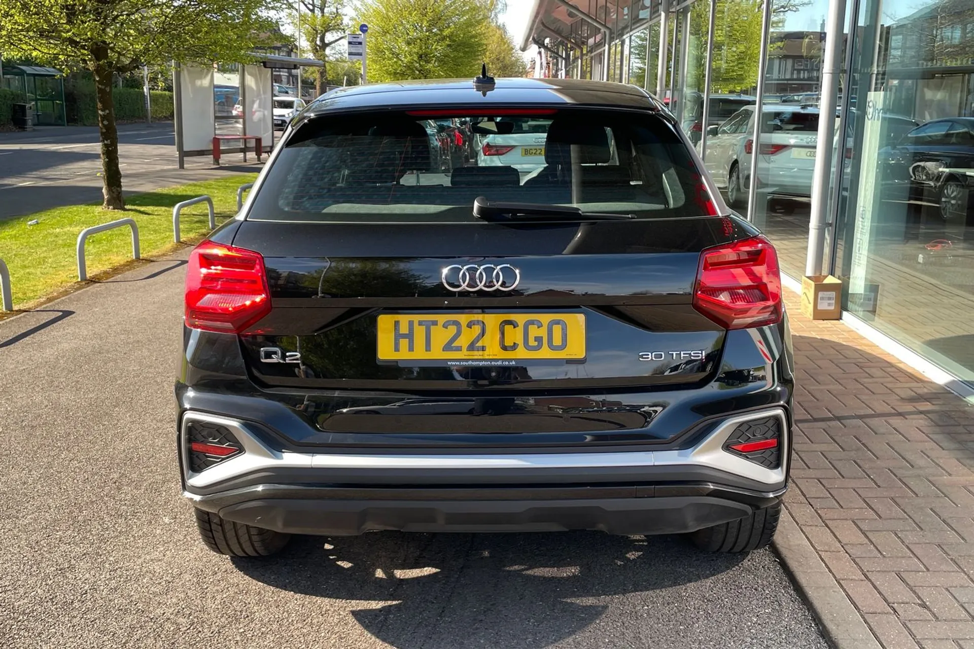 Audi Q2 thumbnail image number 6