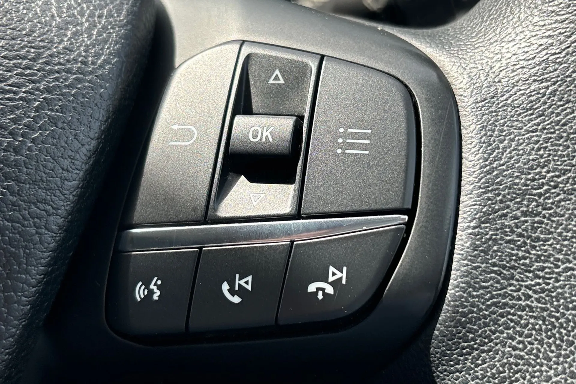FORD TOURNEO CUSTOM thumbnail image number 38