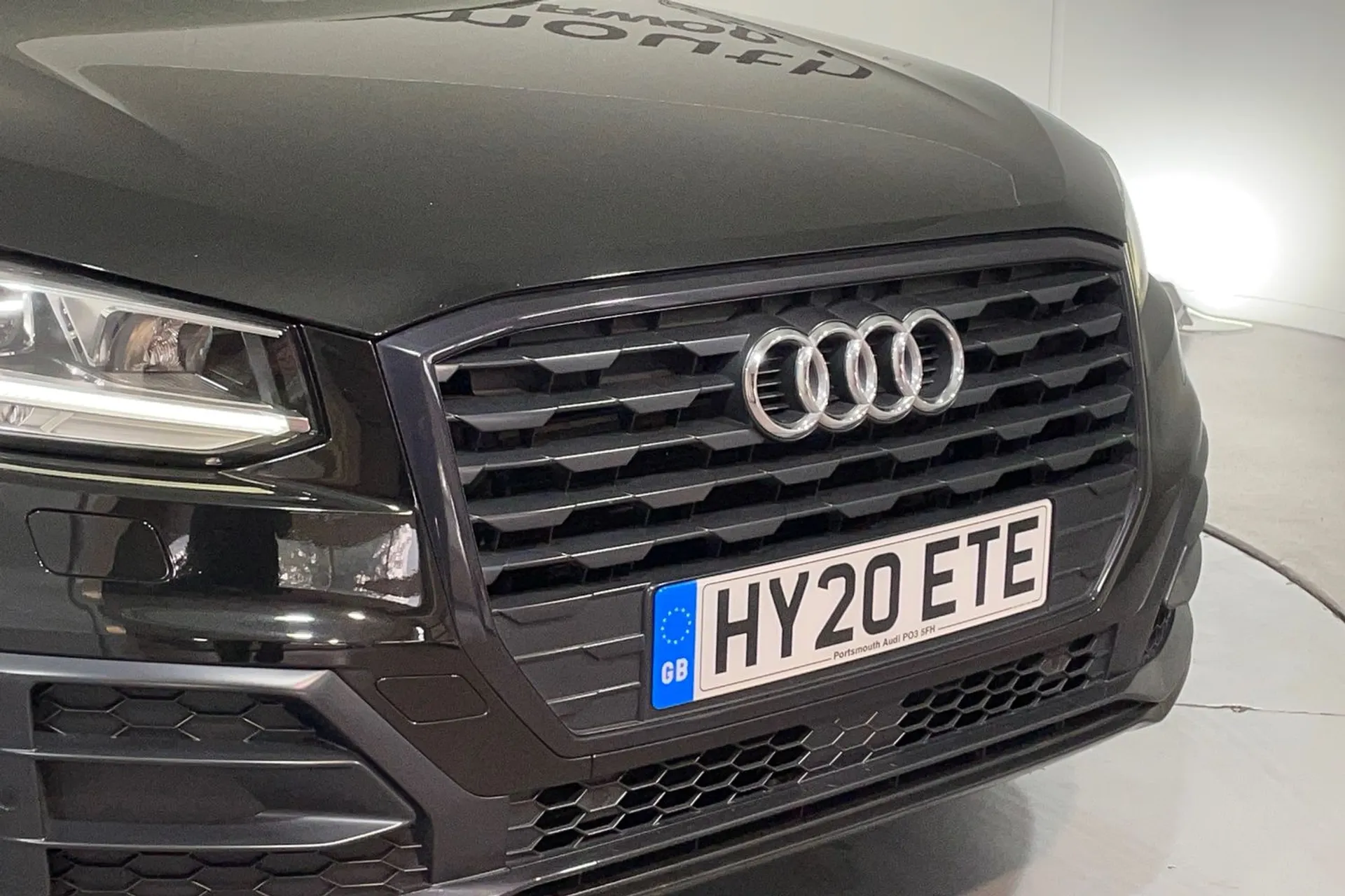 Audi Q2 thumbnail image number 13