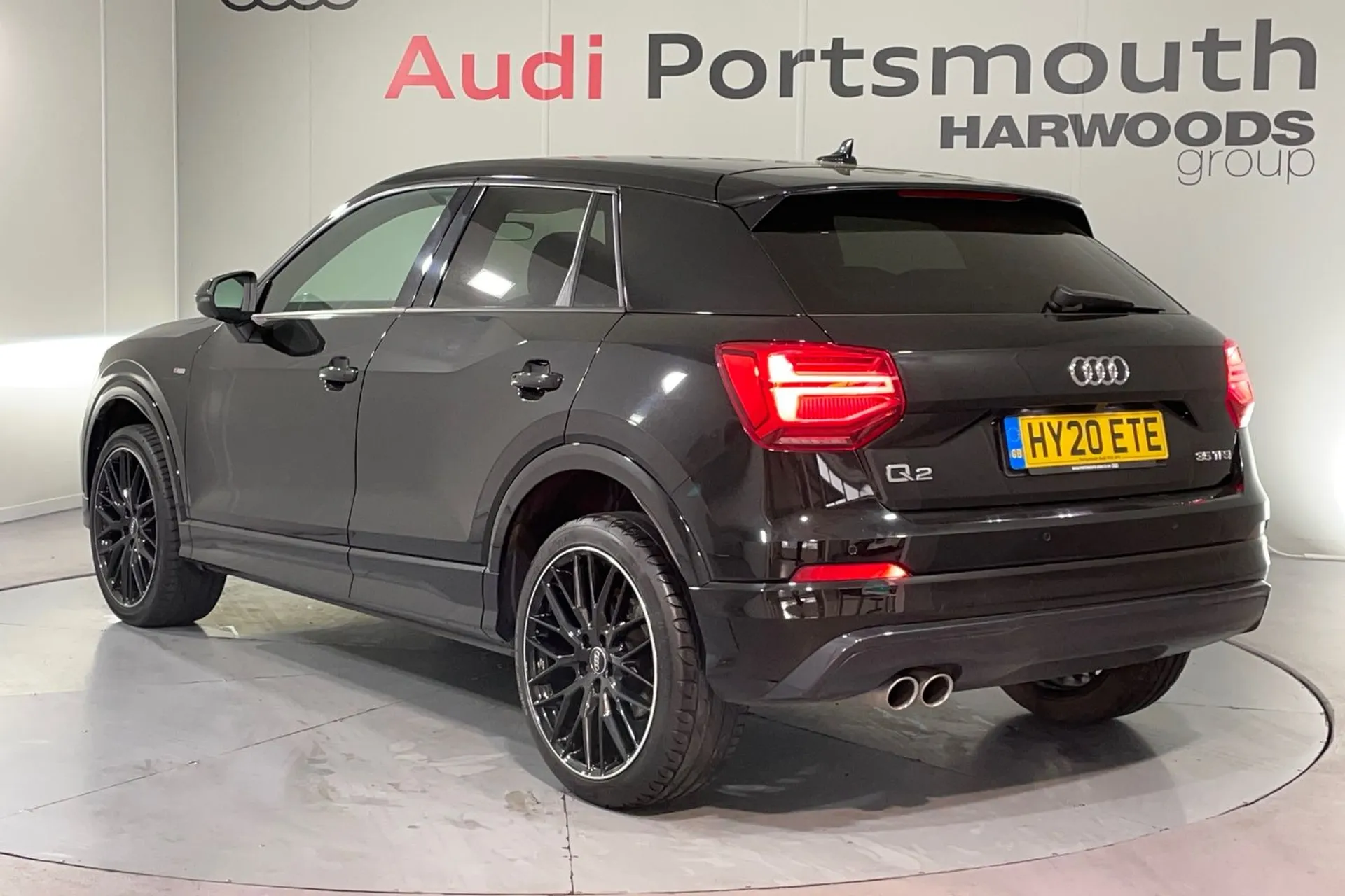 Audi Q2 thumbnail image number 7
