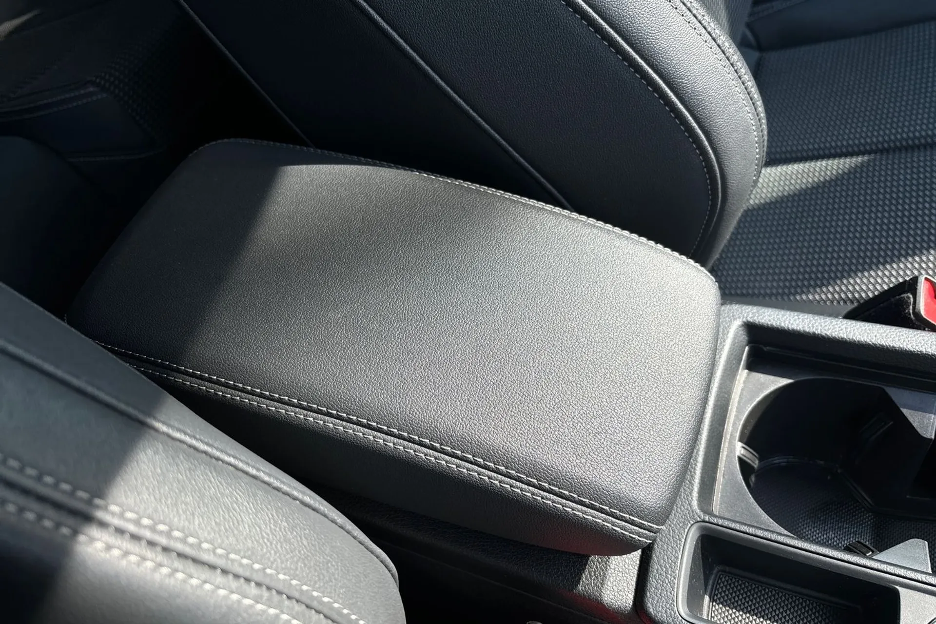 Audi Q3 thumbnail image number 40