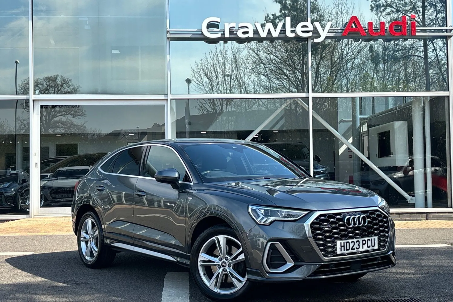 Audi Q3 focused image