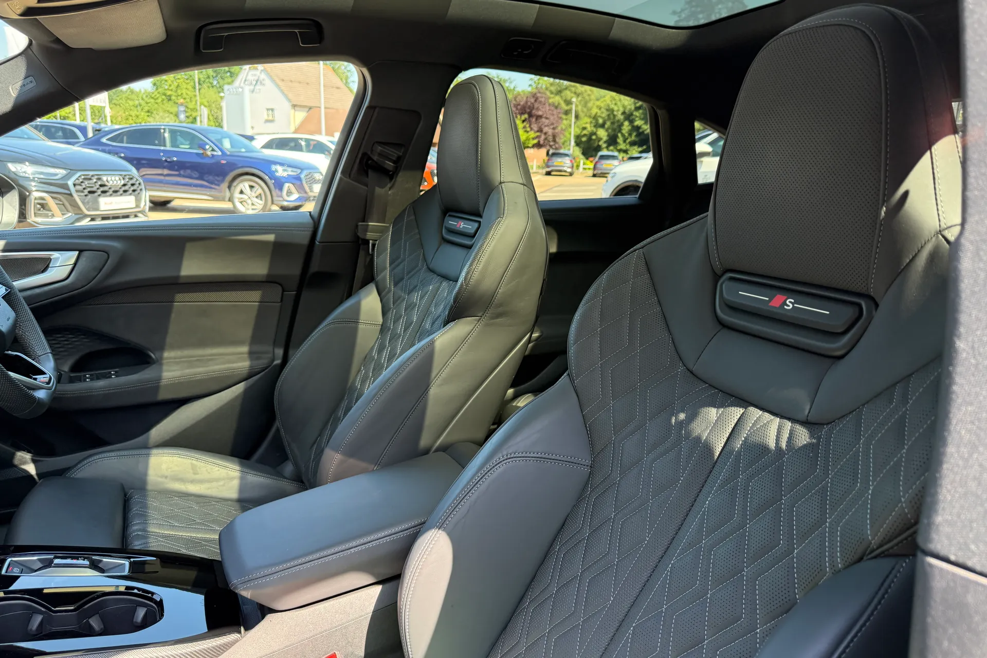 Audi A5 thumbnail image number 48