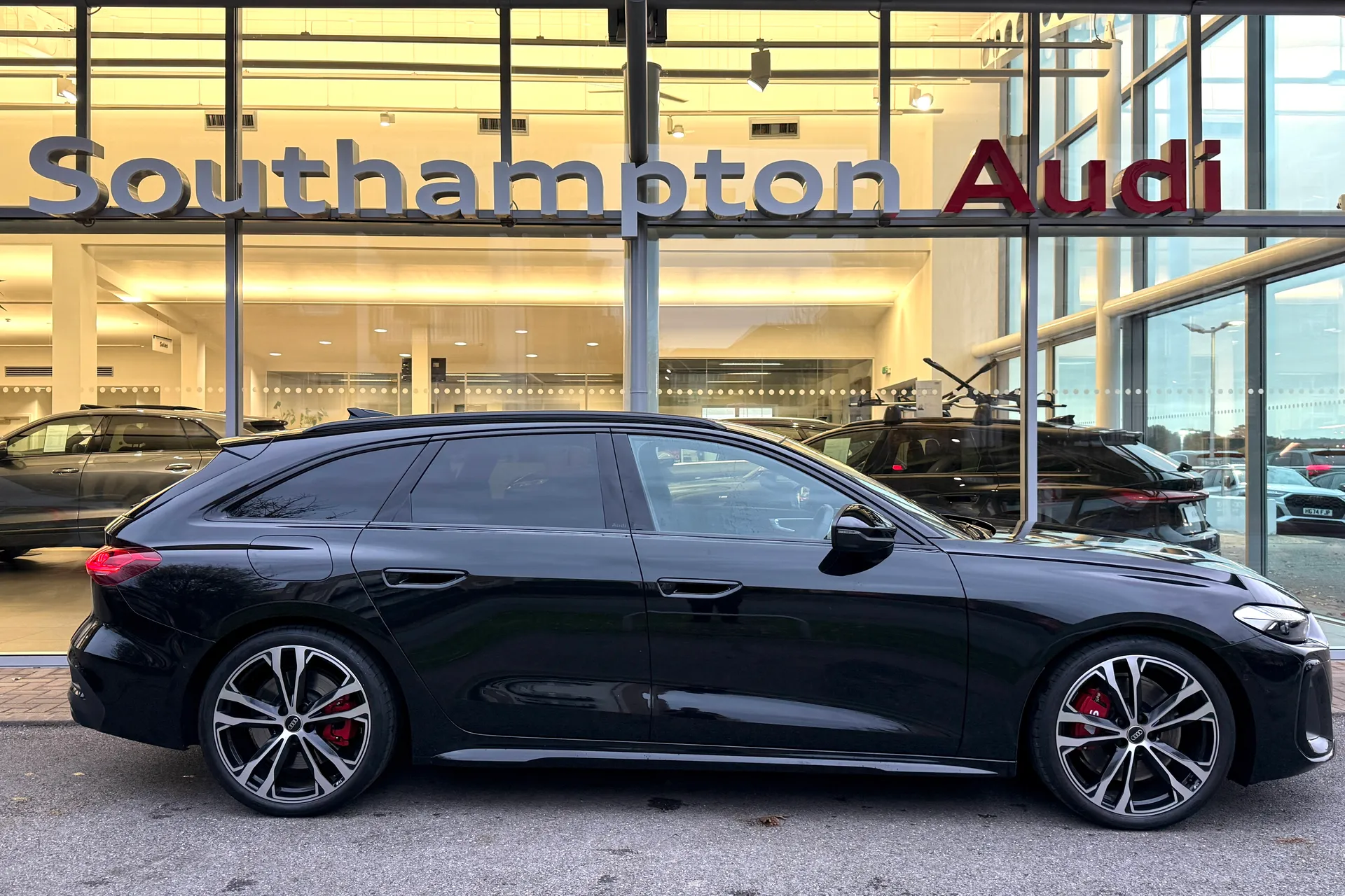 Audi A5 thumbnail image number 2