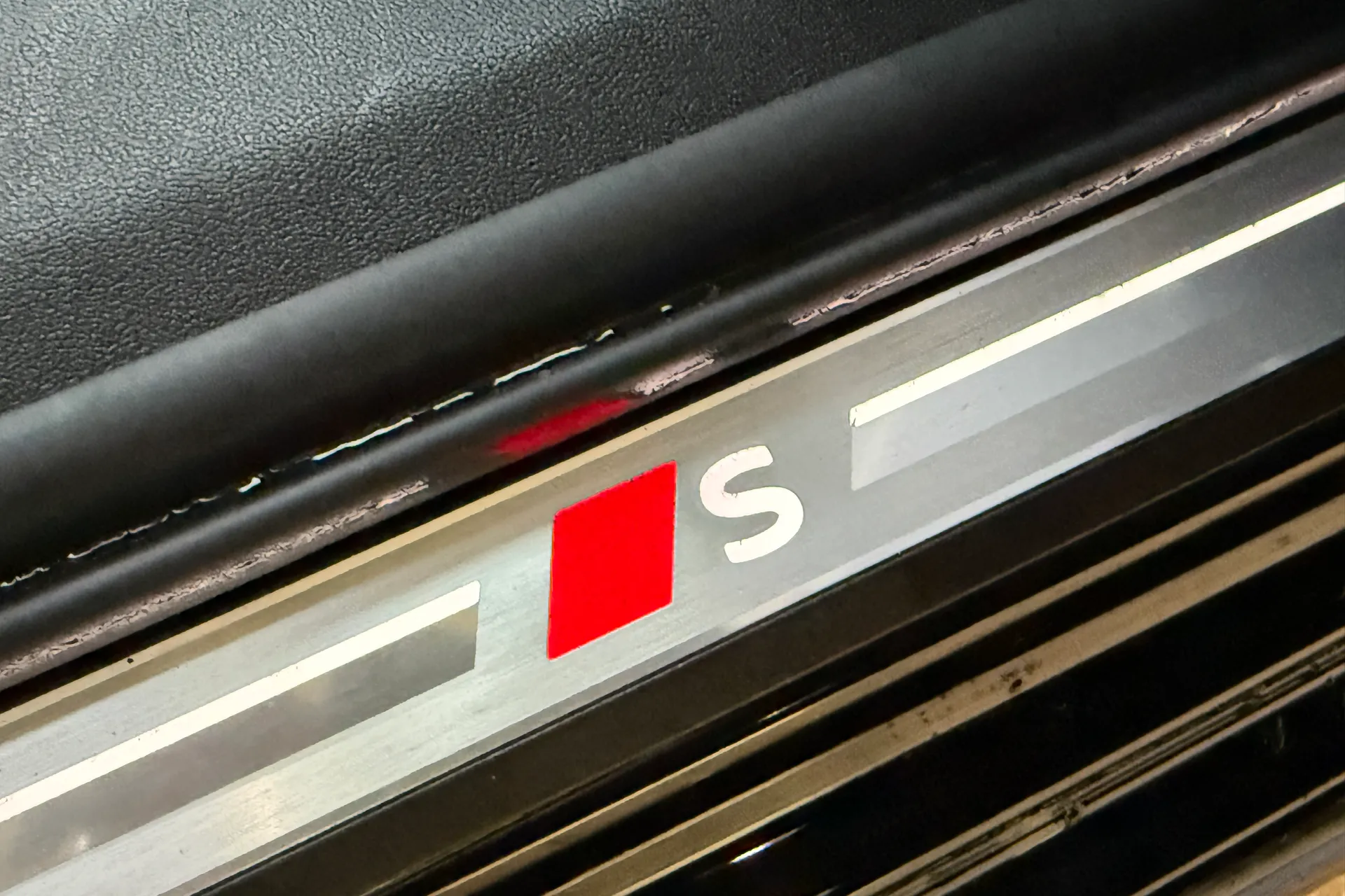 Audi A5 thumbnail image number 31