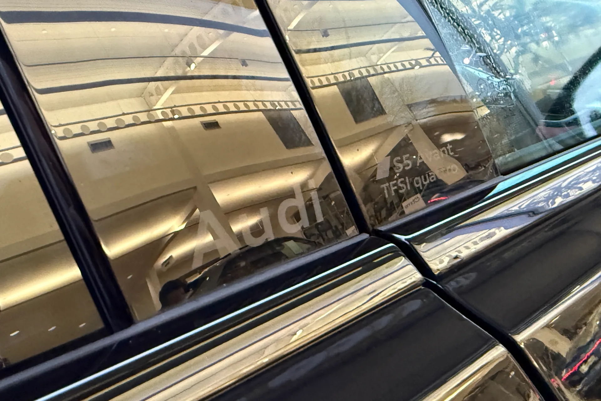 Audi A5 thumbnail image number 45