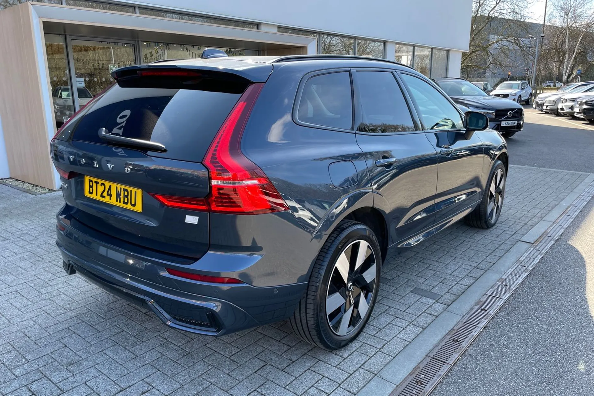Volvo XC60 thumbnail image number 7