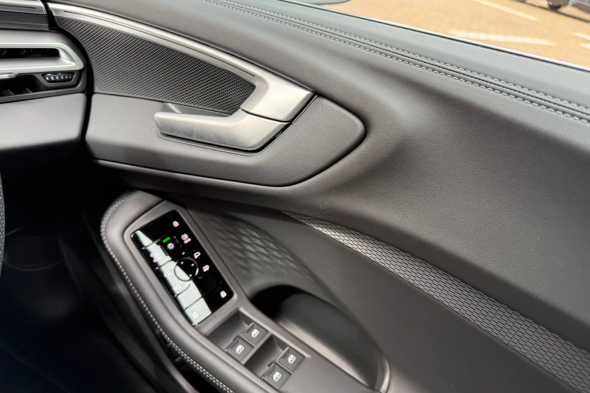 Audi A5 thumbnail image number 17