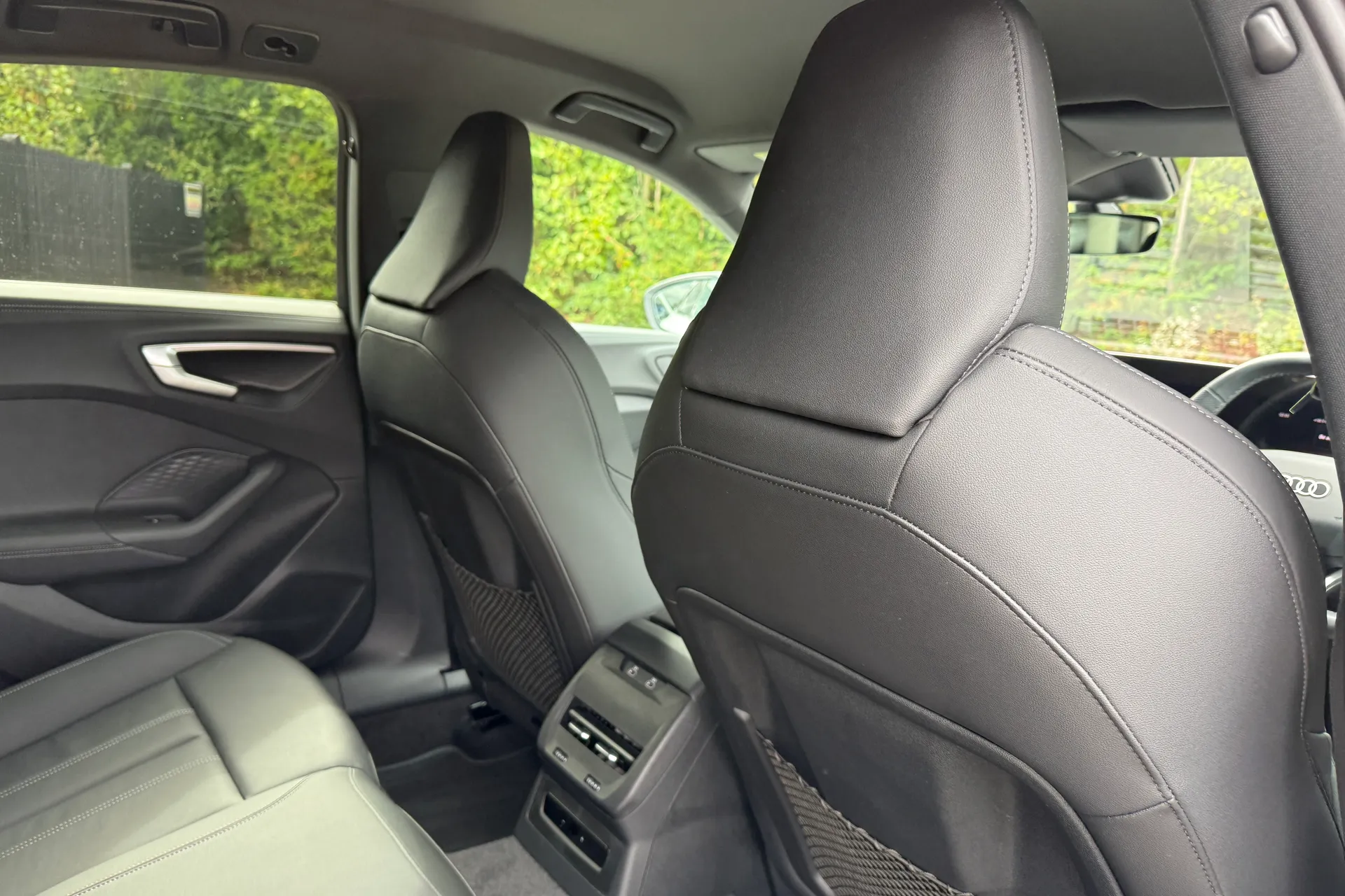 Audi A5 thumbnail image number 31