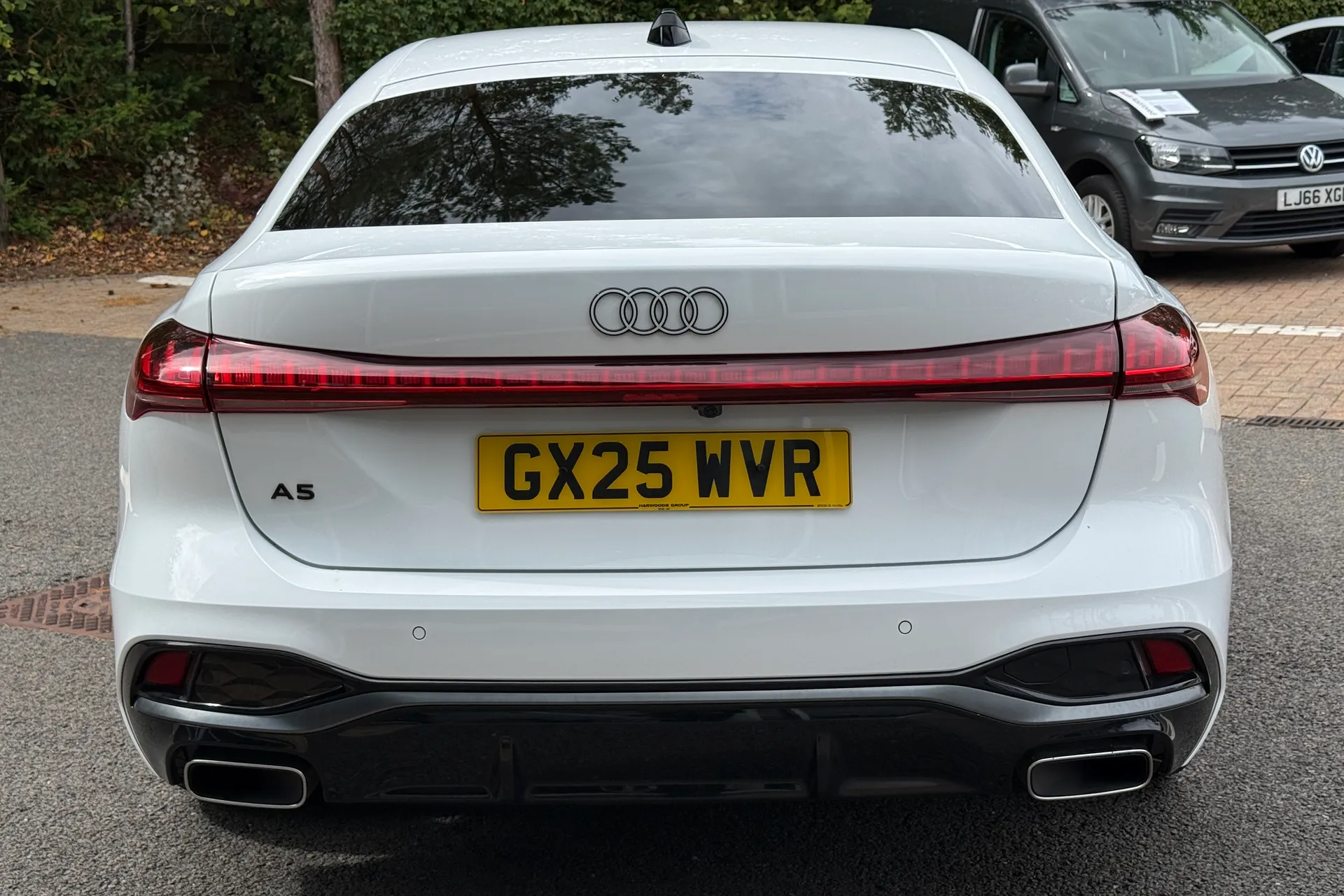 Audi A5 thumbnail image number 42