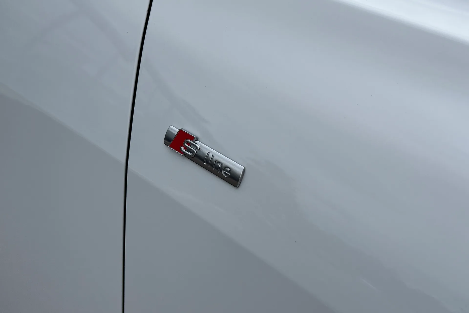 Audi A5 thumbnail image number 4