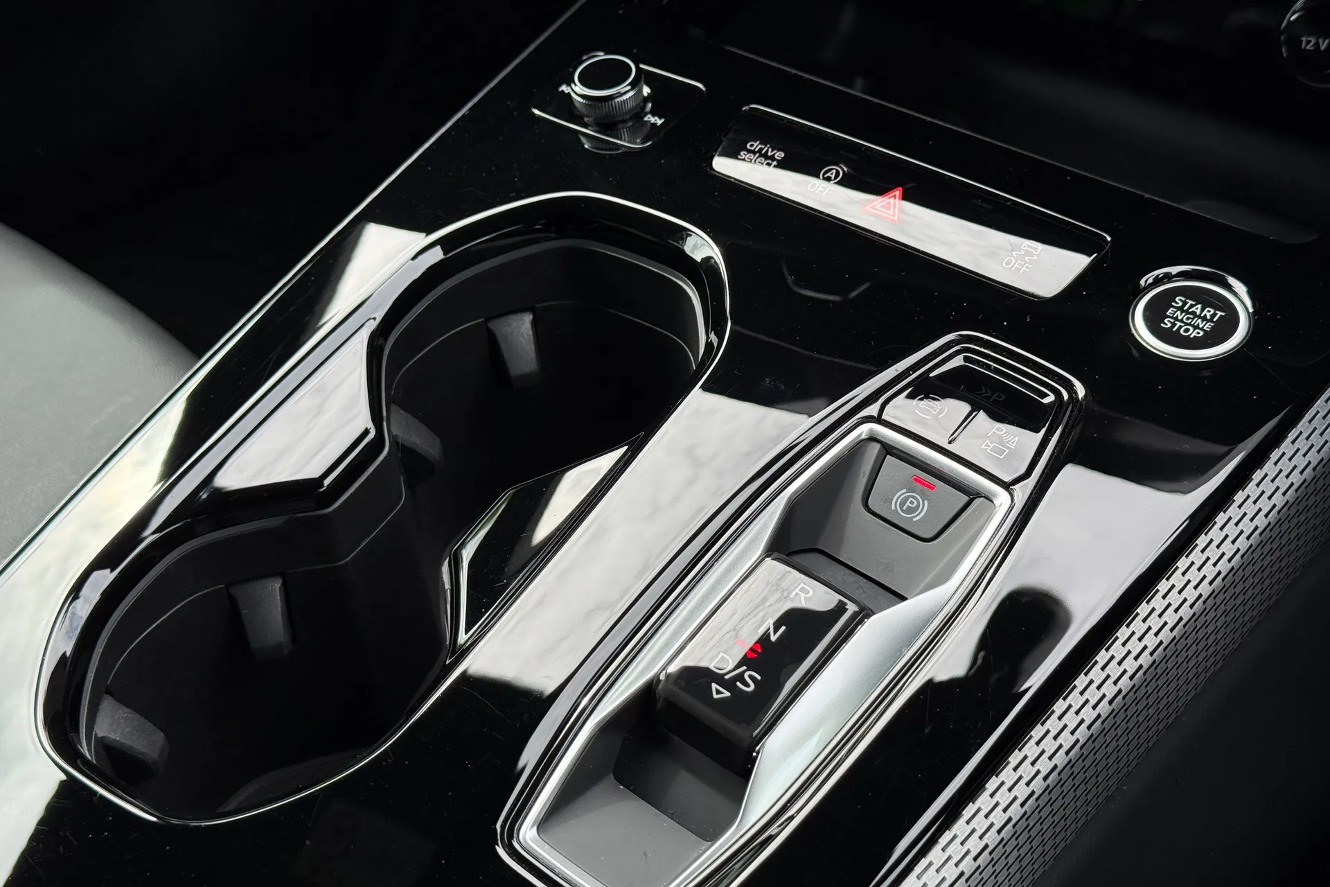 Audi A5 thumbnail image number 23