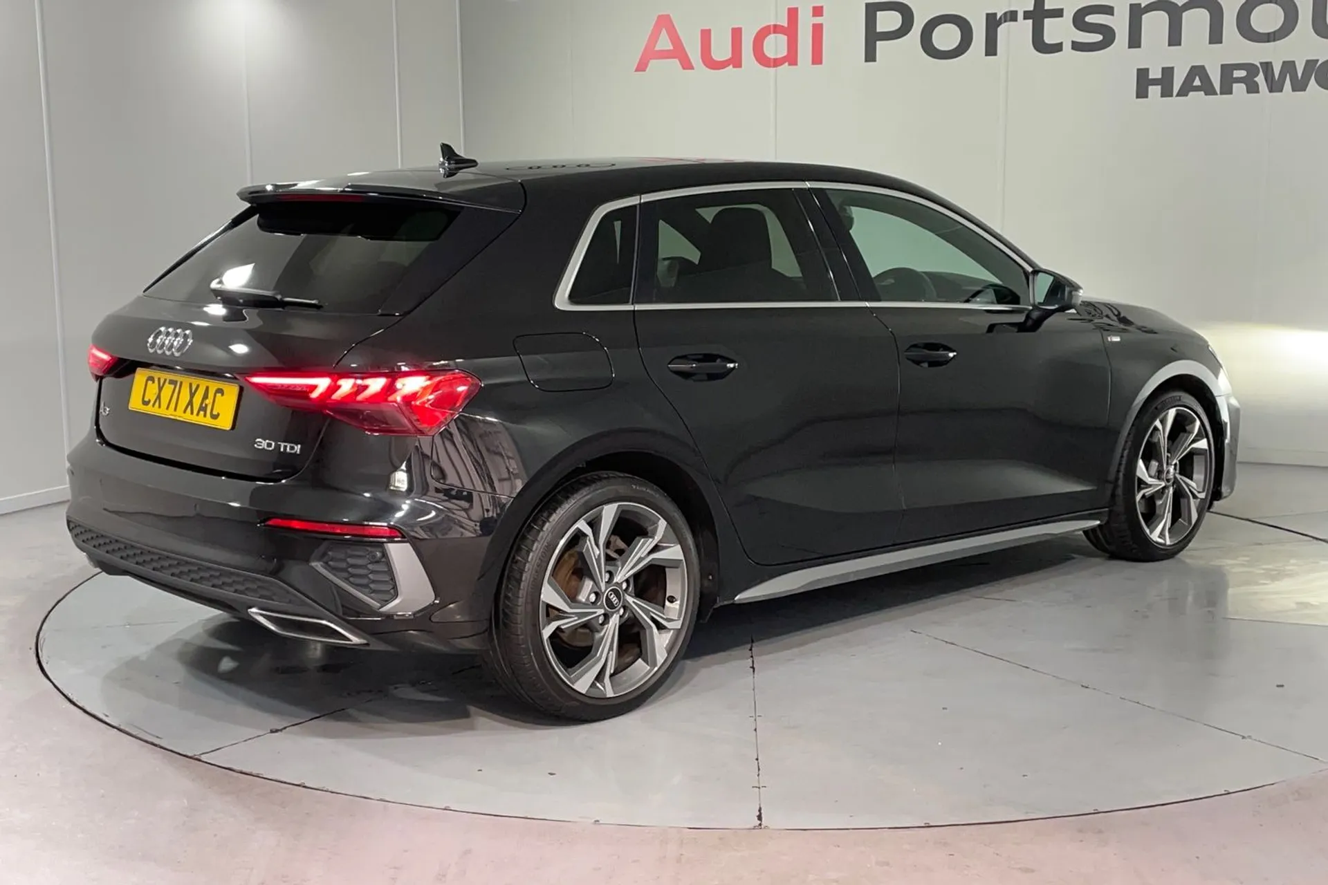 Audi A3 thumbnail image number 6