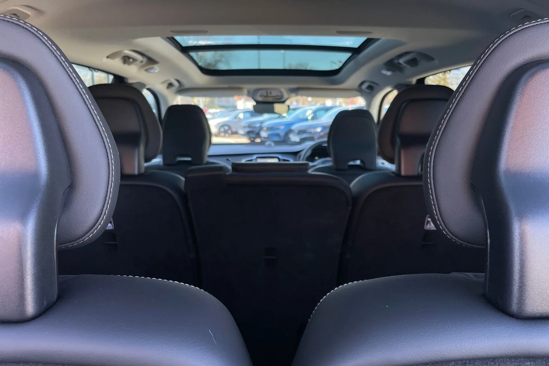 Volvo XC90 thumbnail image number 24