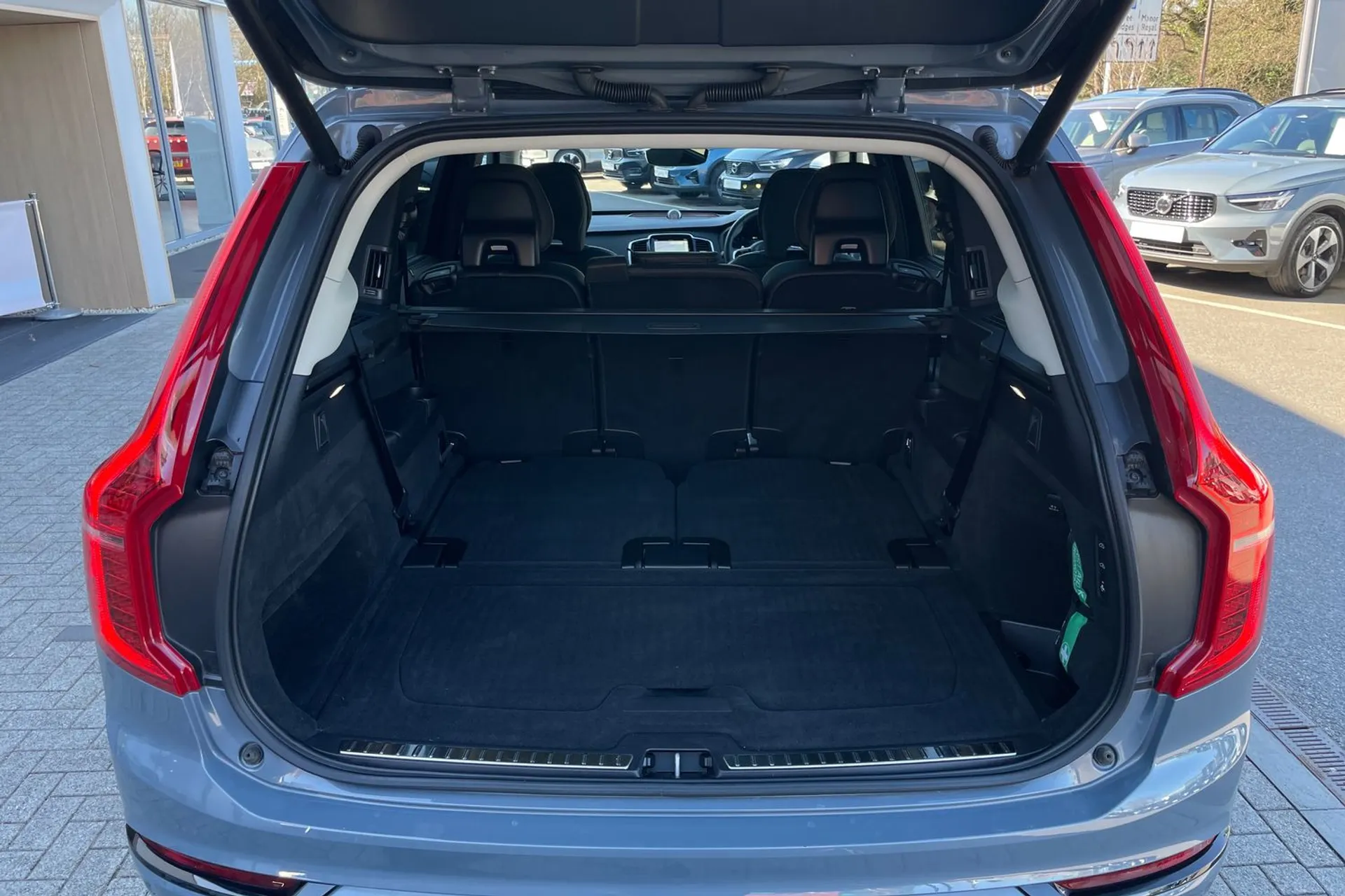 Volvo XC90 thumbnail image number 20