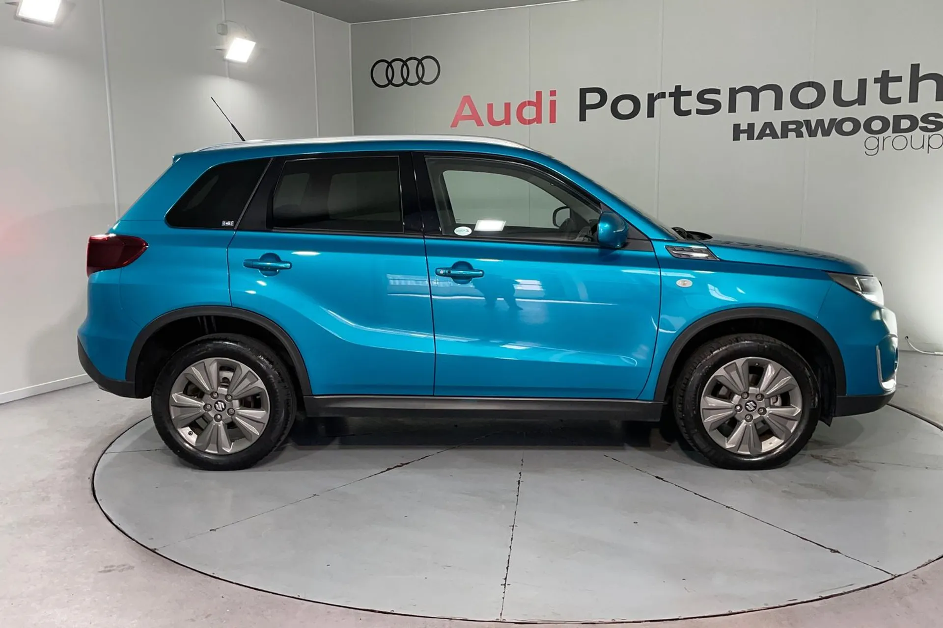 SUZUKI VITARA thumbnail image number 2