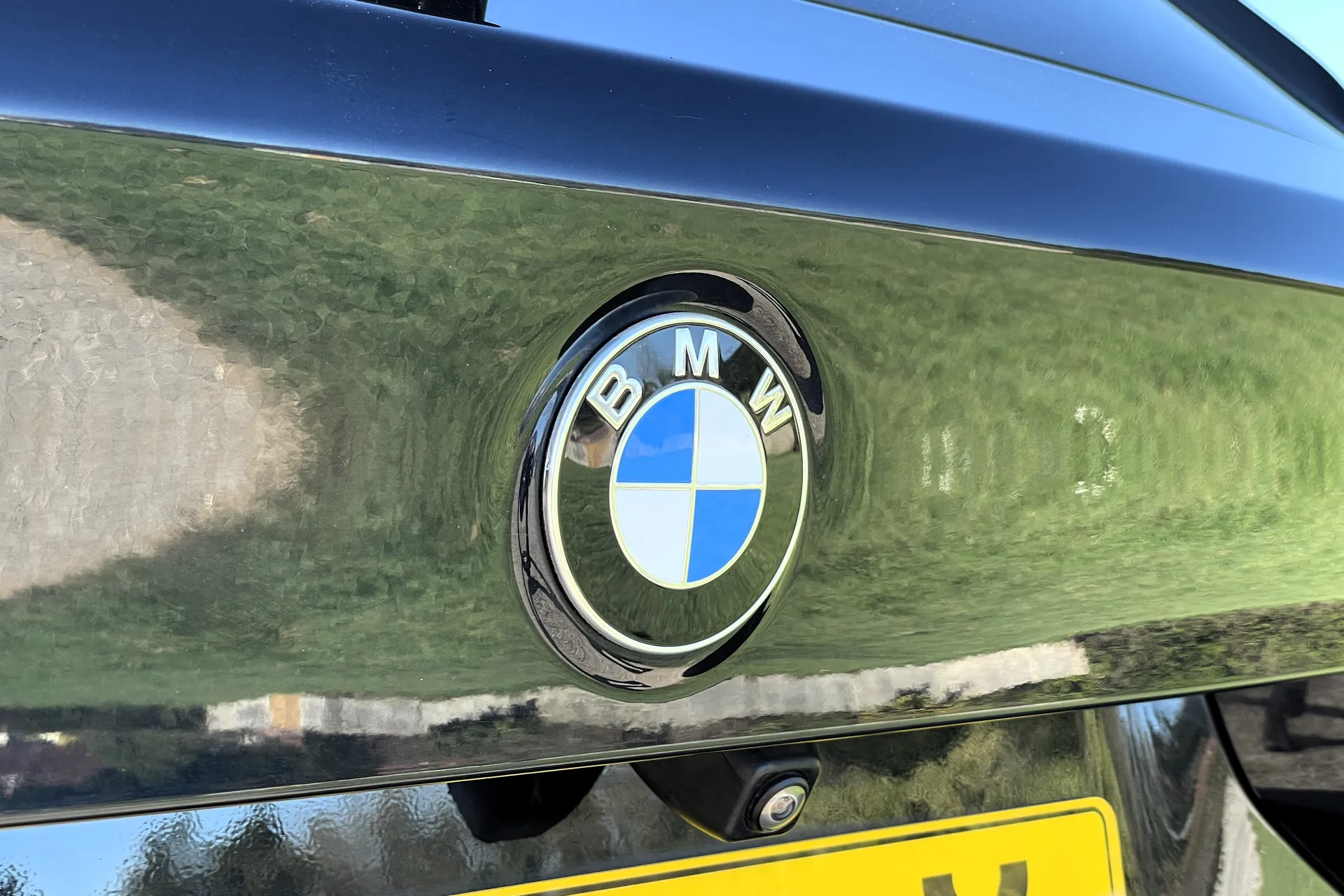 BMW 5 SERIES thumbnail image number 15