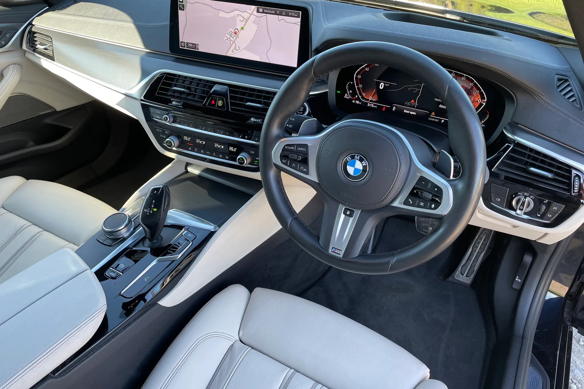 BMW 5 SERIES thumbnail image number 34