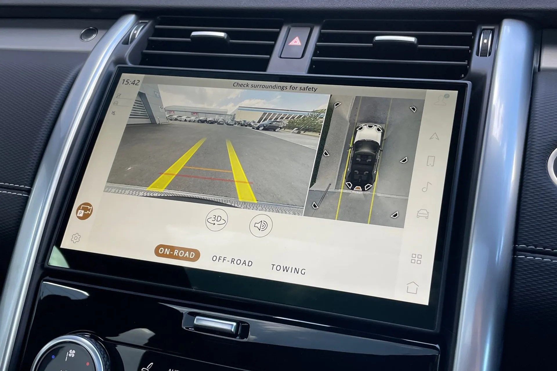 LAND ROVER DISCOVERY thumbnail image number 4