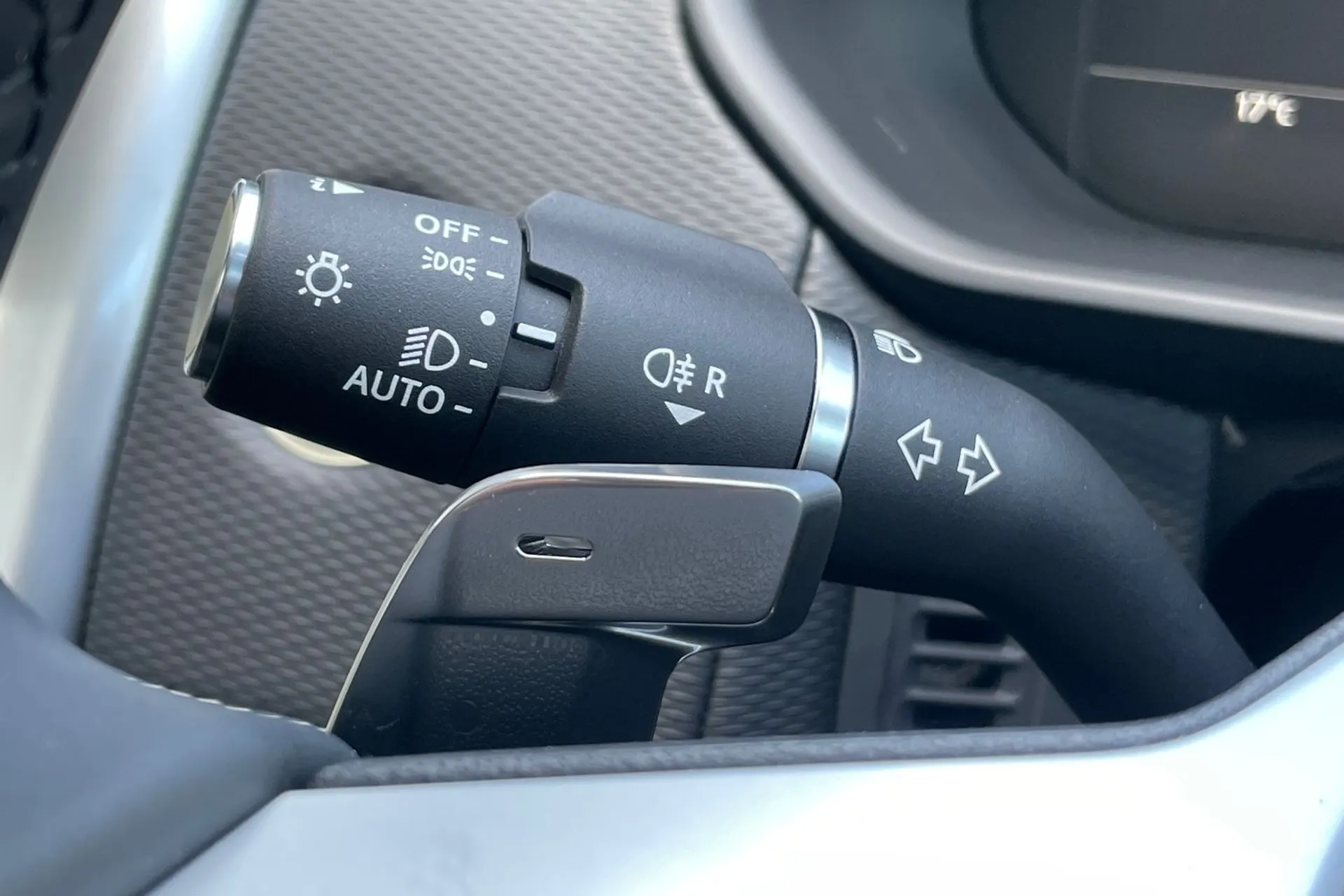 LAND ROVER DISCOVERY thumbnail image number 29