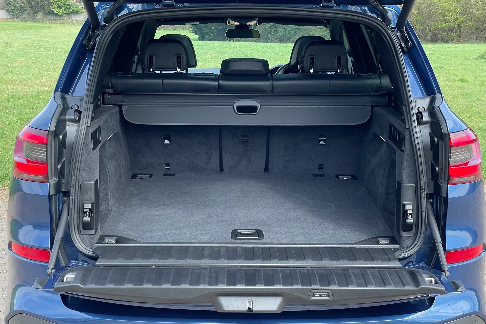 BMW X5 thumbnail image number 29