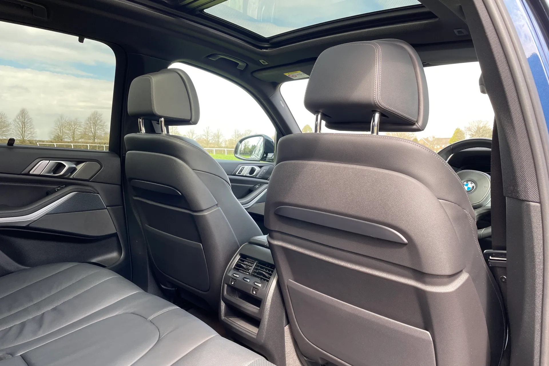 BMW X5 thumbnail image number 33