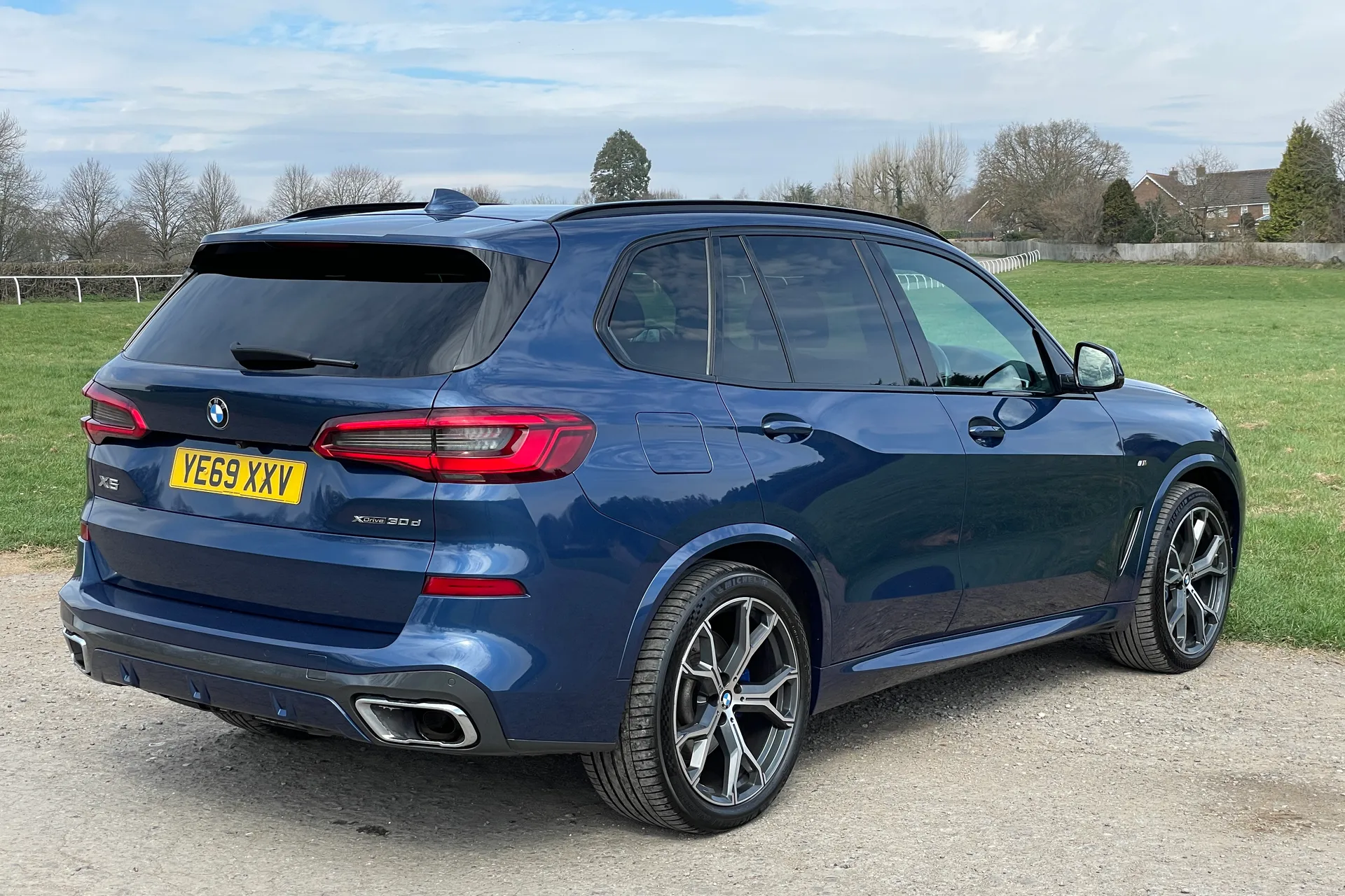 BMW X5 thumbnail image number 26