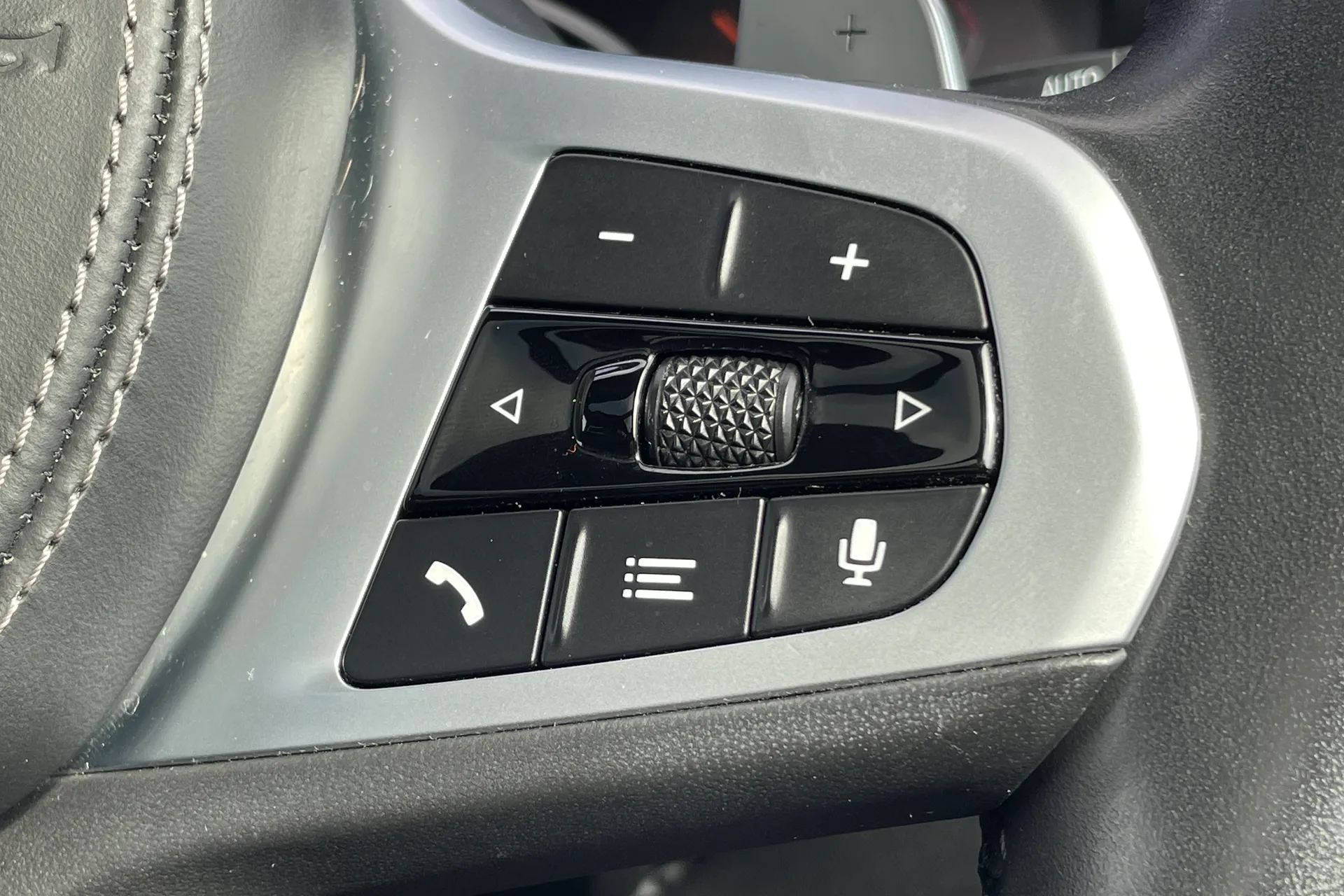 BMW X5 thumbnail image number 57