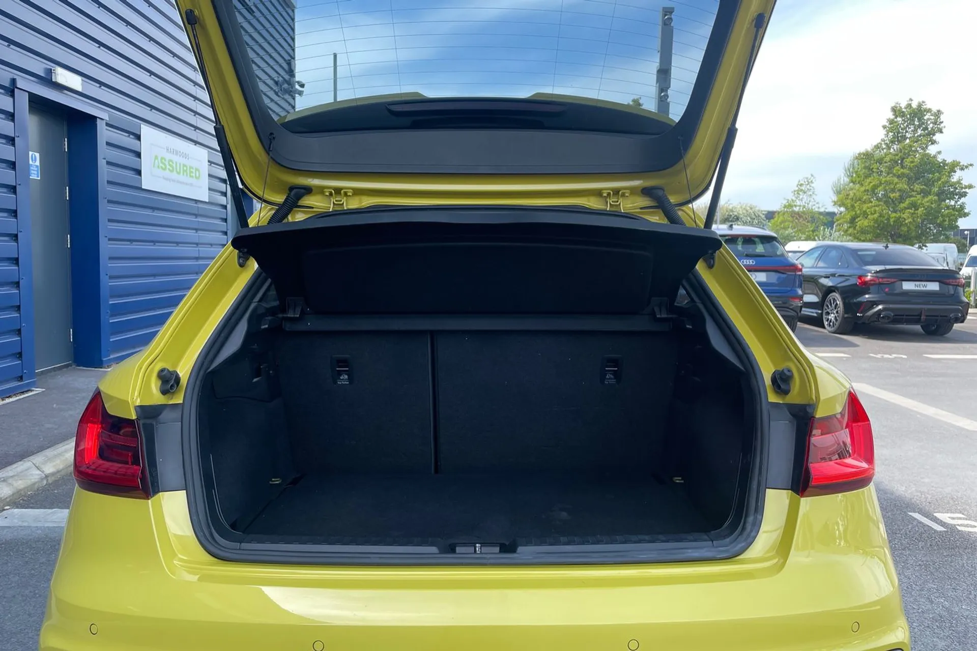 Audi A1 thumbnail image number 18