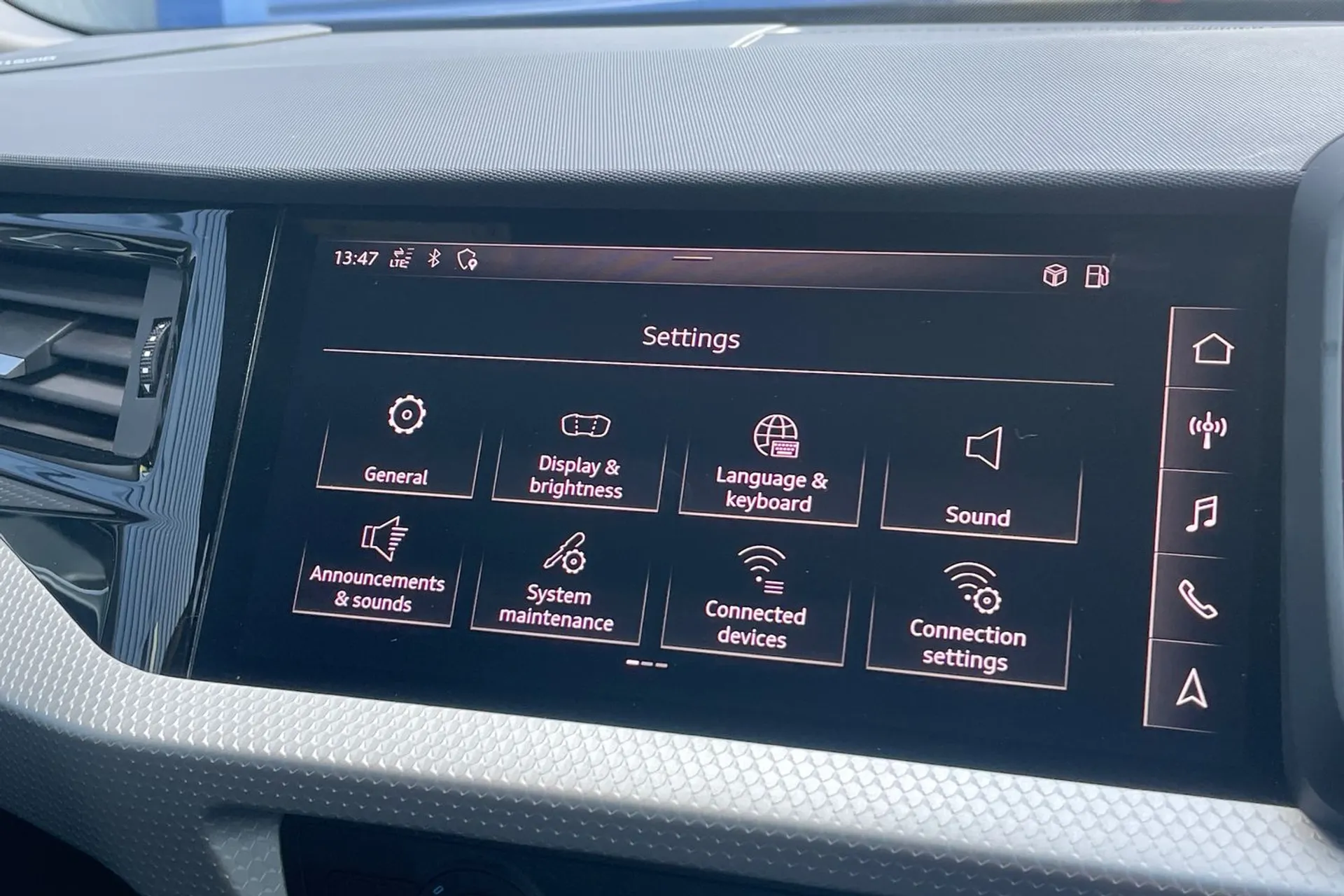 Audi A1 thumbnail image number 24