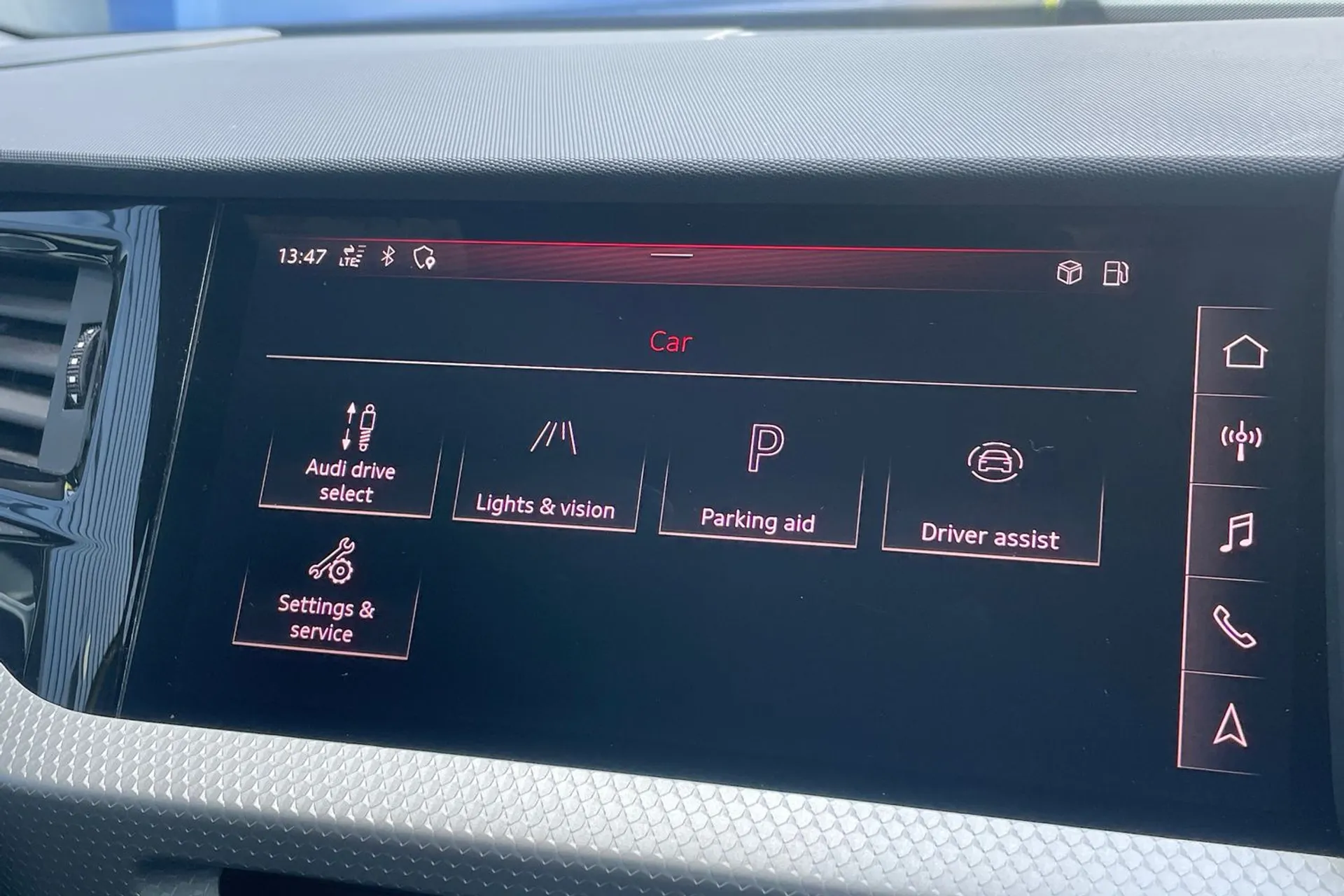 Audi A1 thumbnail image number 48