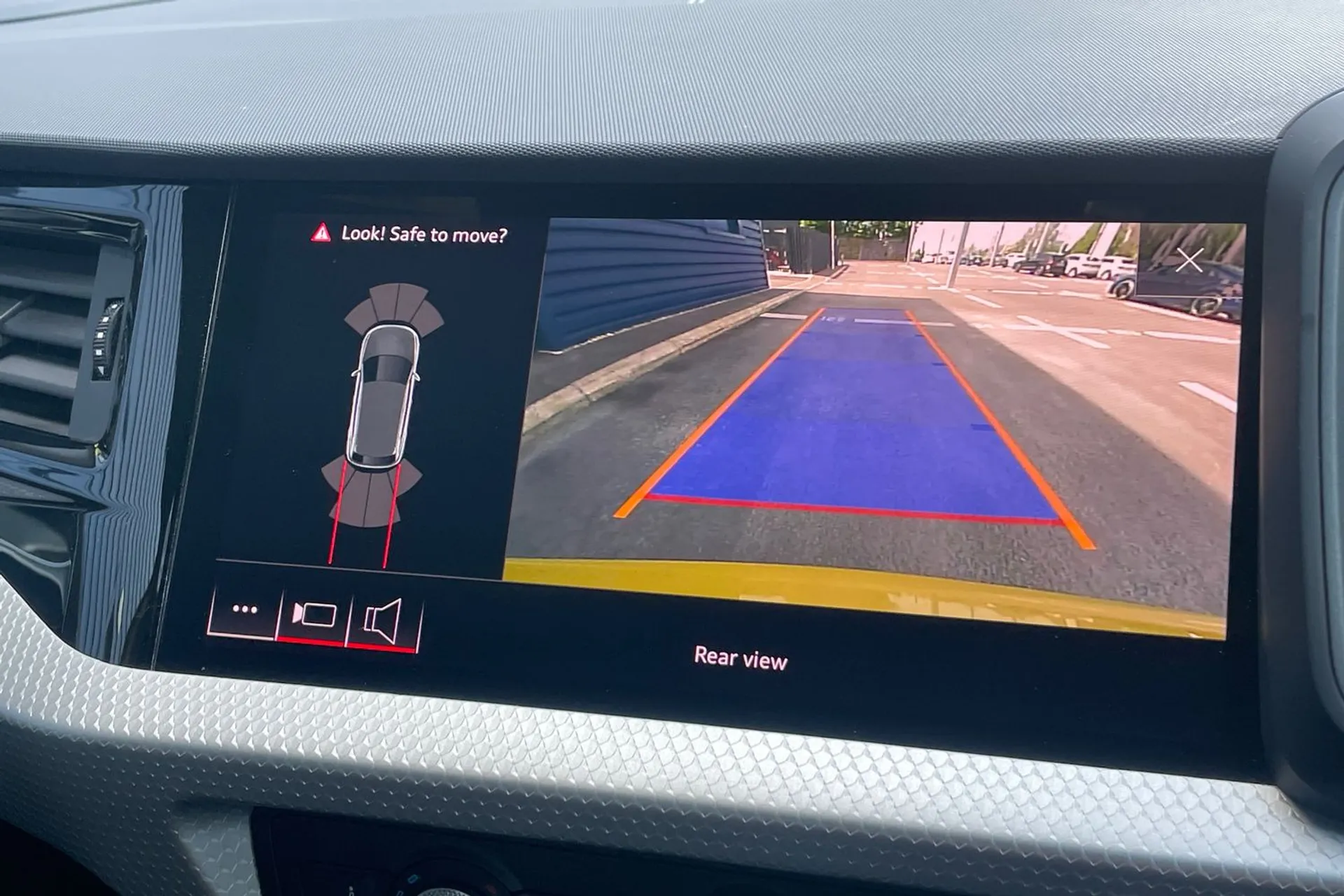 Audi A1 thumbnail image number 21