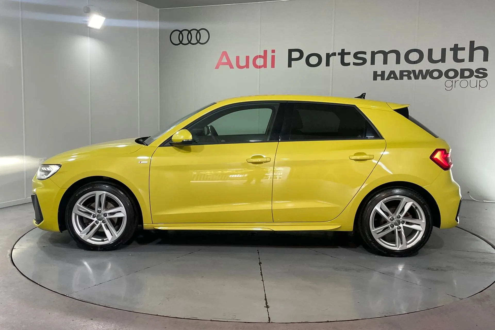Audi A1 thumbnail image number 11