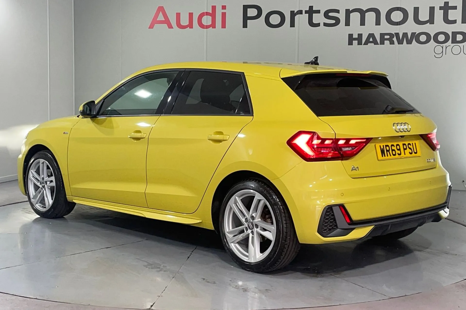 Audi A1 thumbnail image number 7
