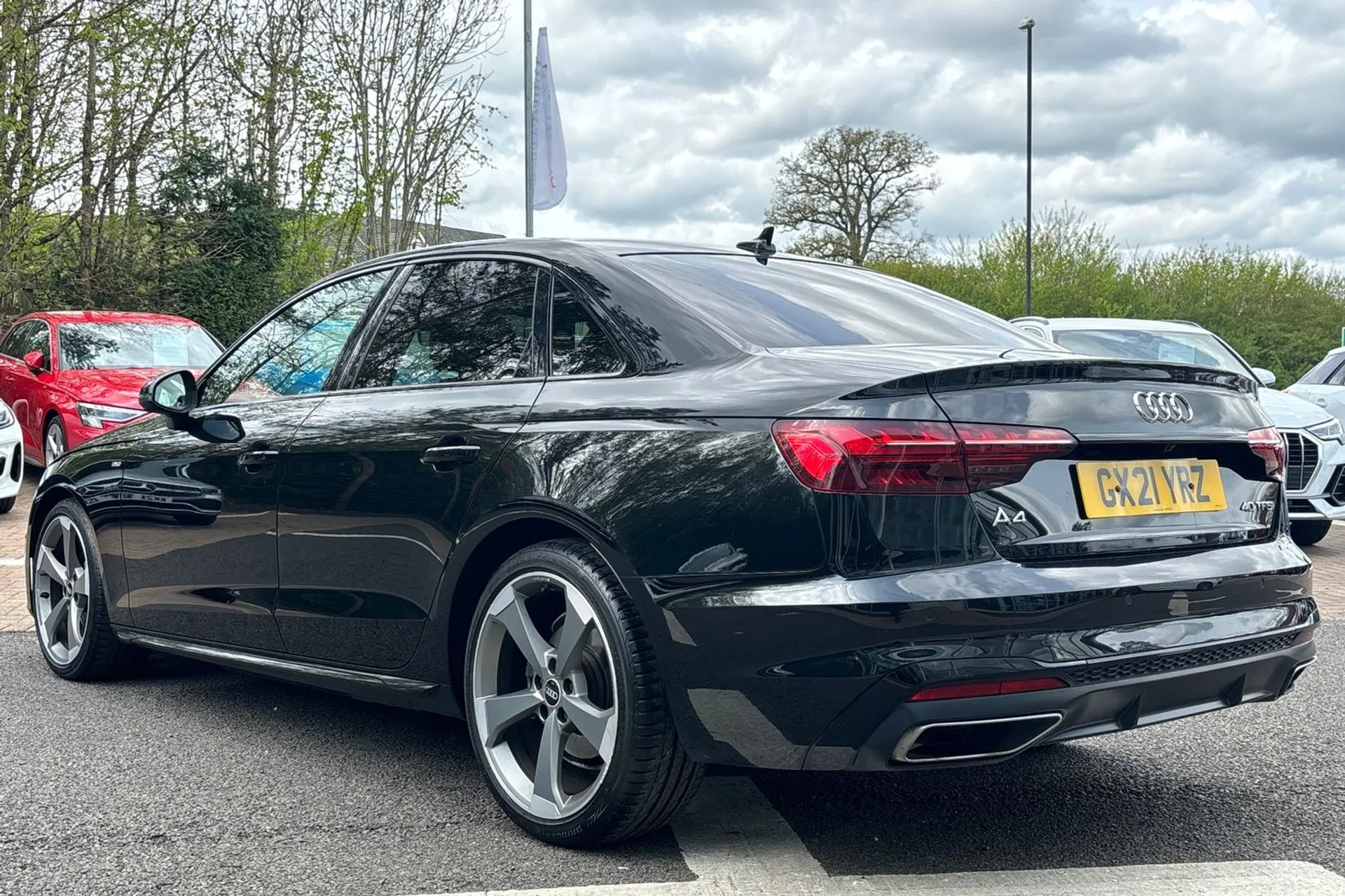 Audi A4 thumbnail image number 8