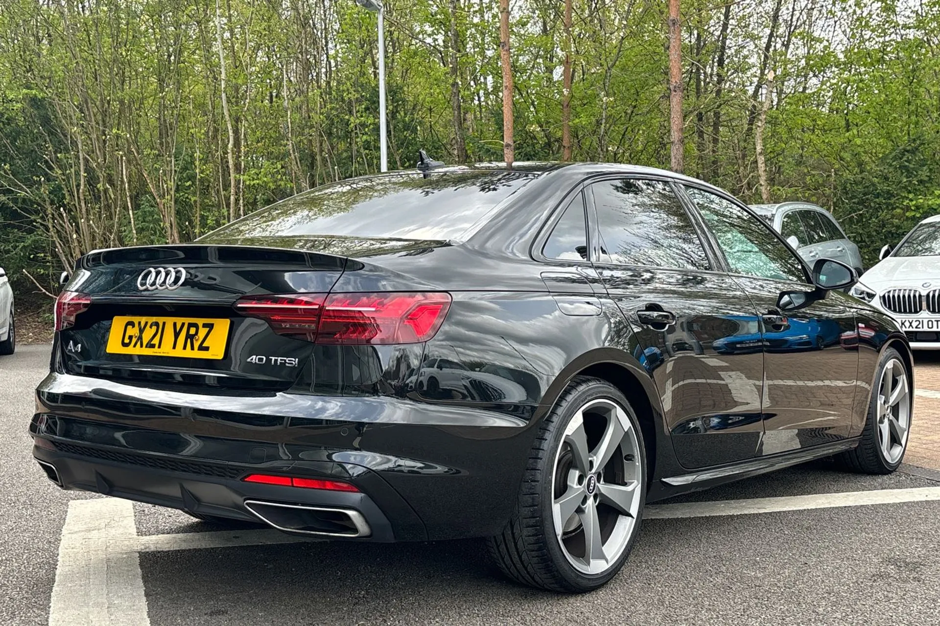 Audi A4 thumbnail image number 6