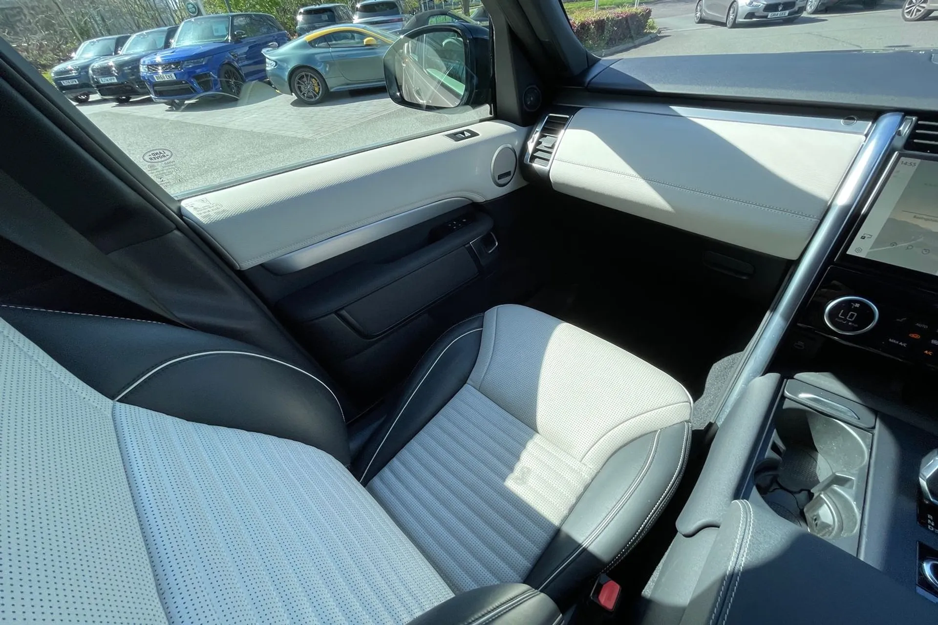 LAND ROVER DISCOVERY thumbnail image number 12