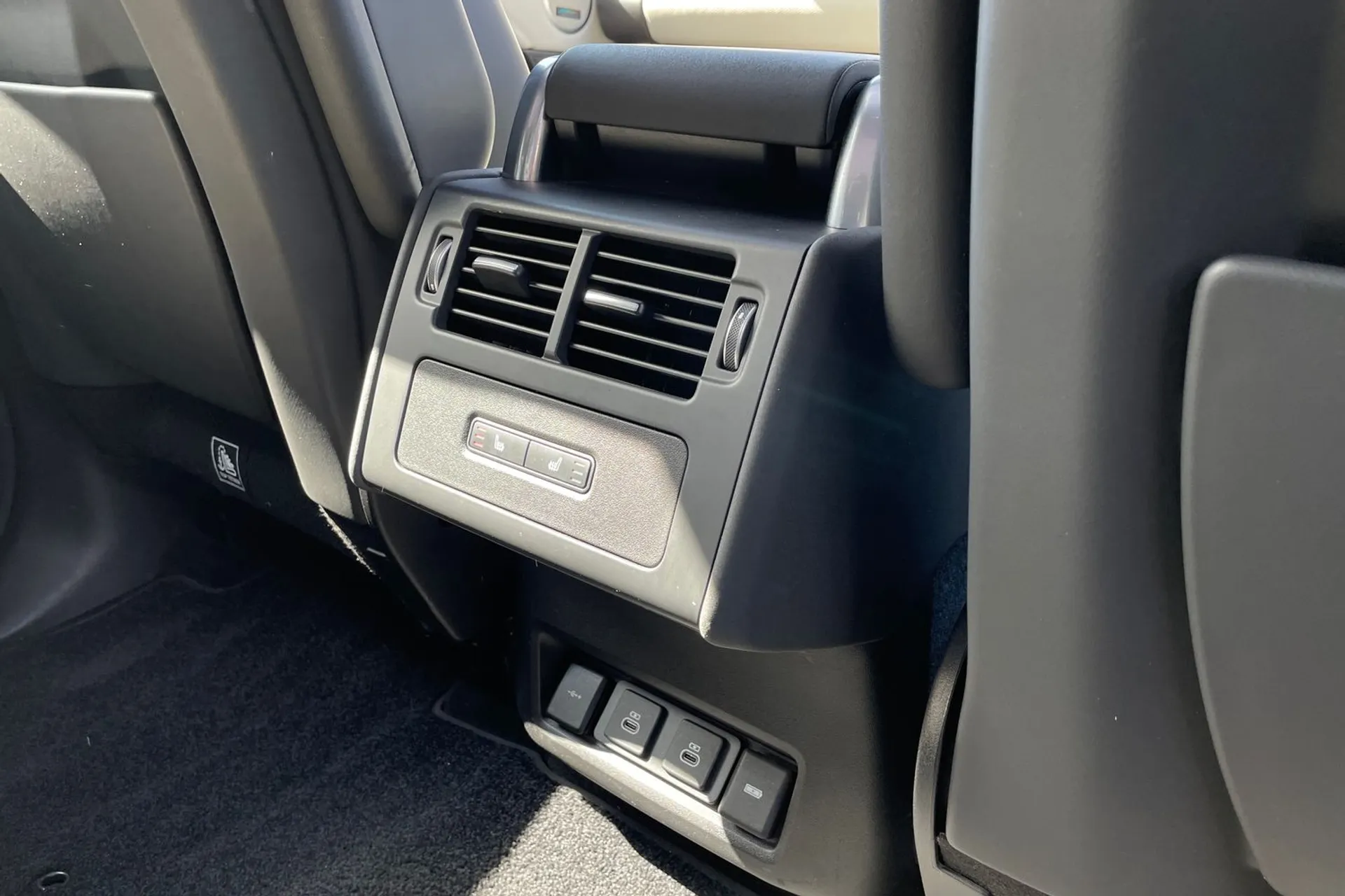 LAND ROVER DISCOVERY thumbnail image number 31