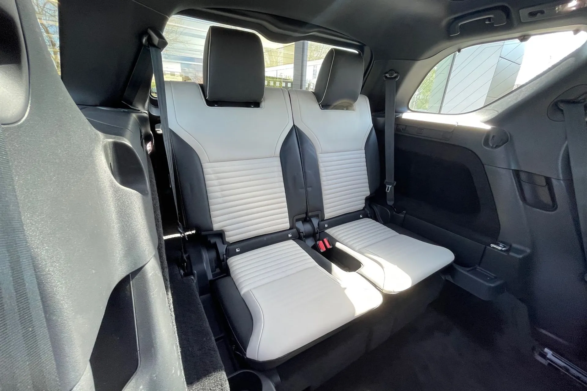 LAND ROVER DISCOVERY thumbnail image number 38